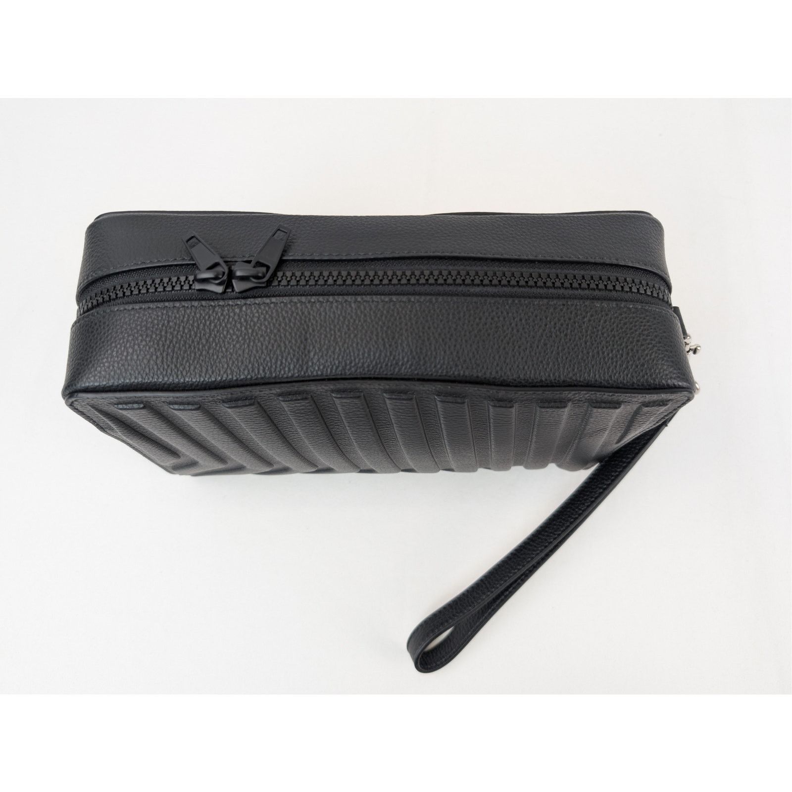 Balenciaga o1rshd1 Size: OS/ Chevron Car Print Embossed Leather Handbag Size ONE SIZE - 10 Thumbnail