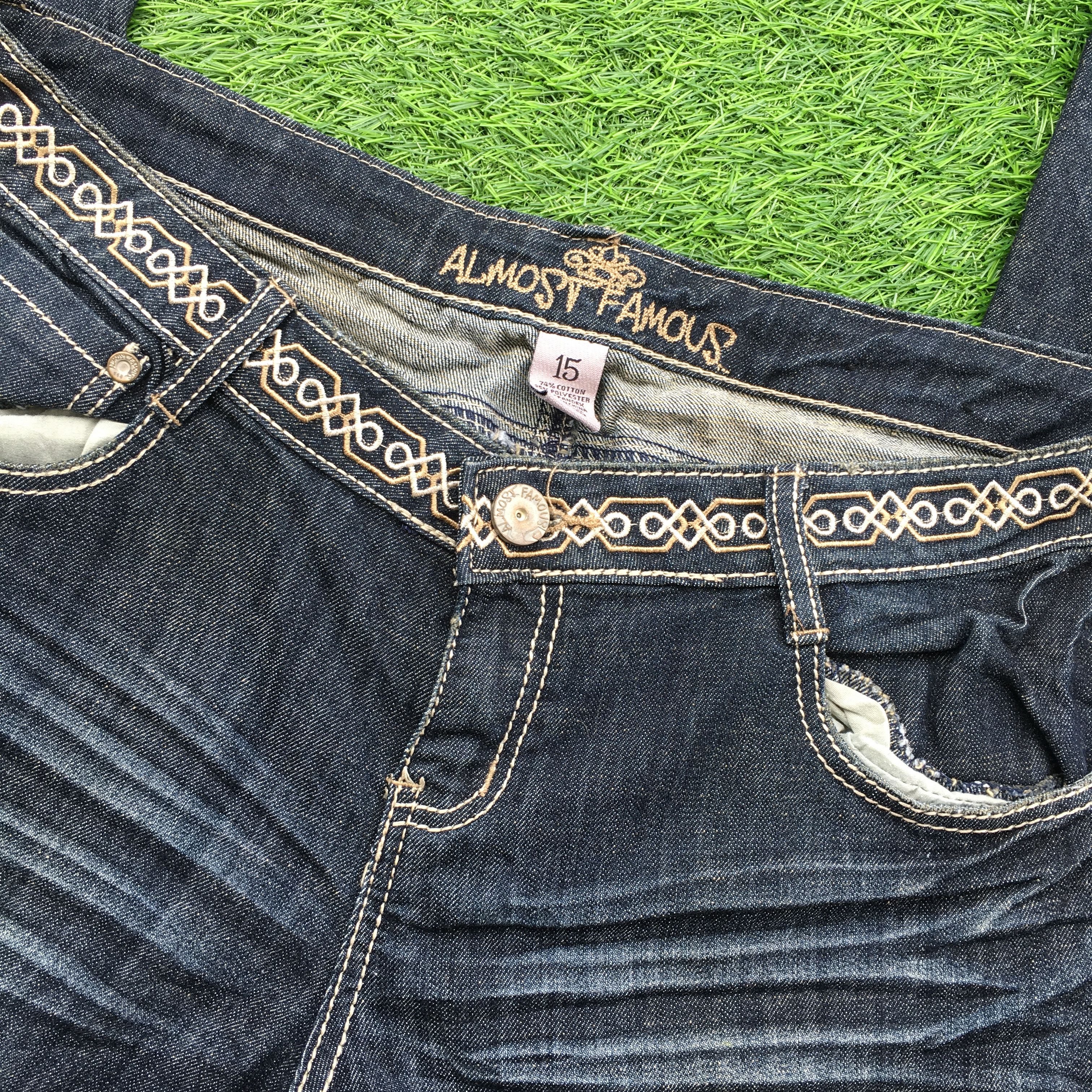 Designer × Jean Distressed Low Waist Bootcut Stretch Jeans D-999 Size 32" / US 10 / IT 46 - 5 Thumbnail