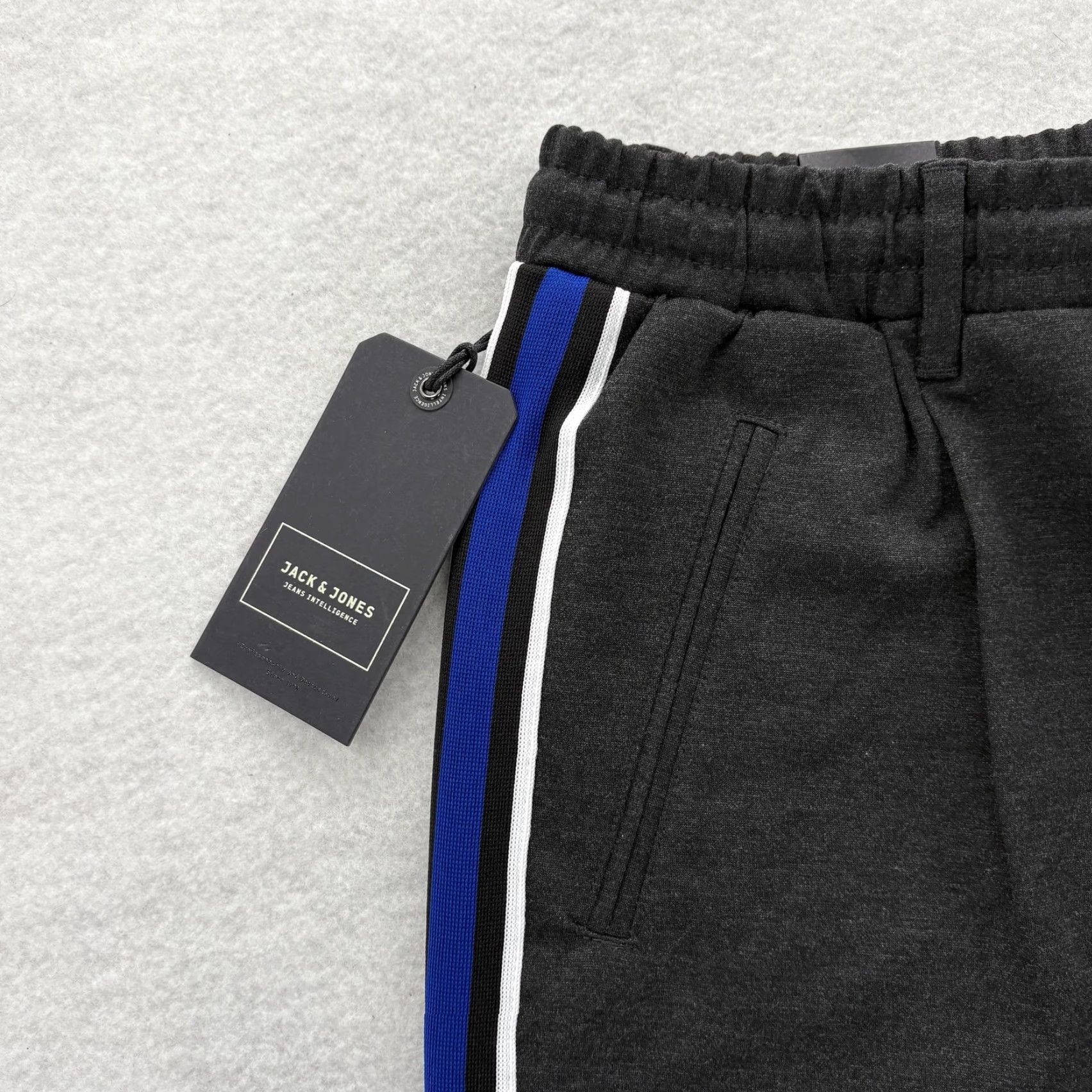 Jack & Jones JACK & JONES Jogger Pants Mens 31x27 Dark Gray Stripe Stretch Tapered Casual NWT Size US 31 - 3 Thumbnail