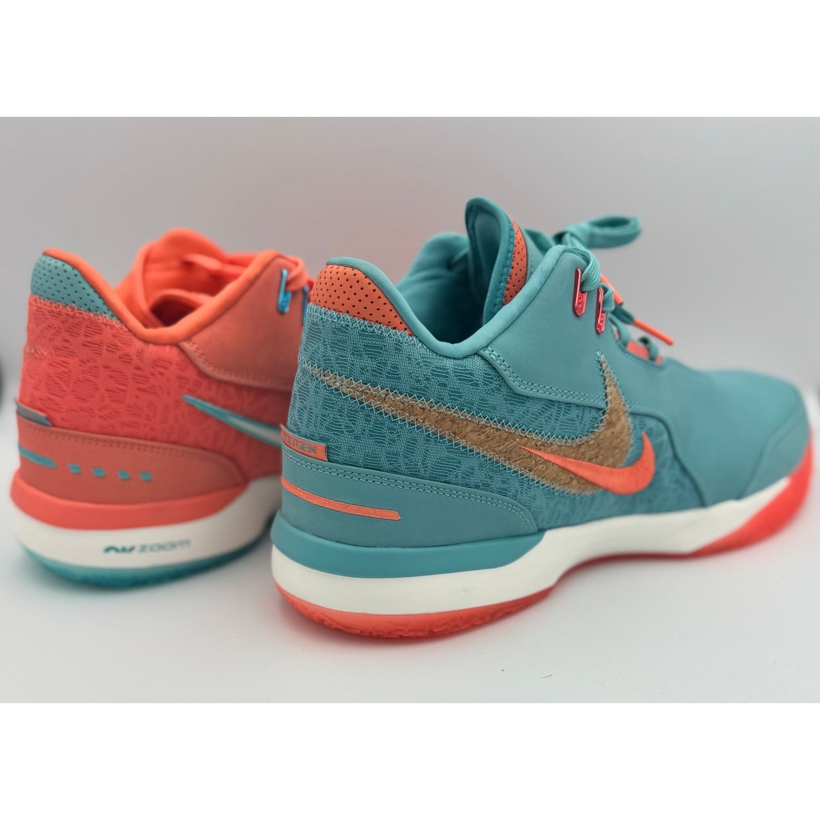 Nike NIKE LEBRON NXXT GEN AMPD “MINERAL BLUE/LIGHT WILD MANGO” Size ONE SIZE - 7 Thumbnail