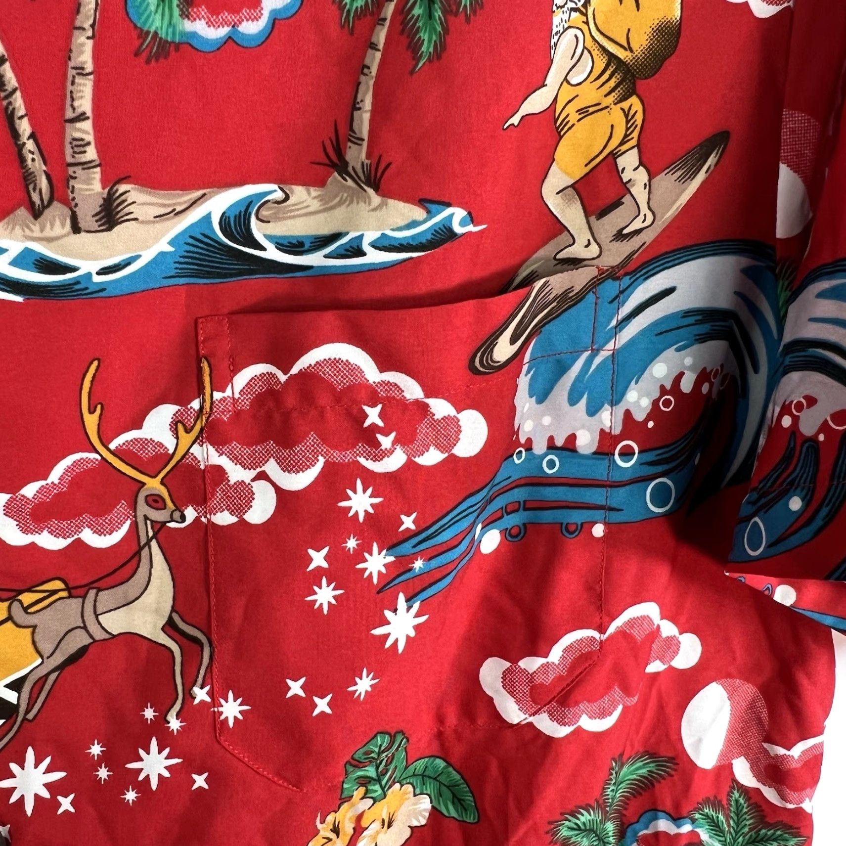 ALOHAS Alvish Hawaii Surfing Santa Christmas Hawaiian Aloha Button Shirt Mens size L Size US L / EU 52-54 / 3 - 5 Thumbnail