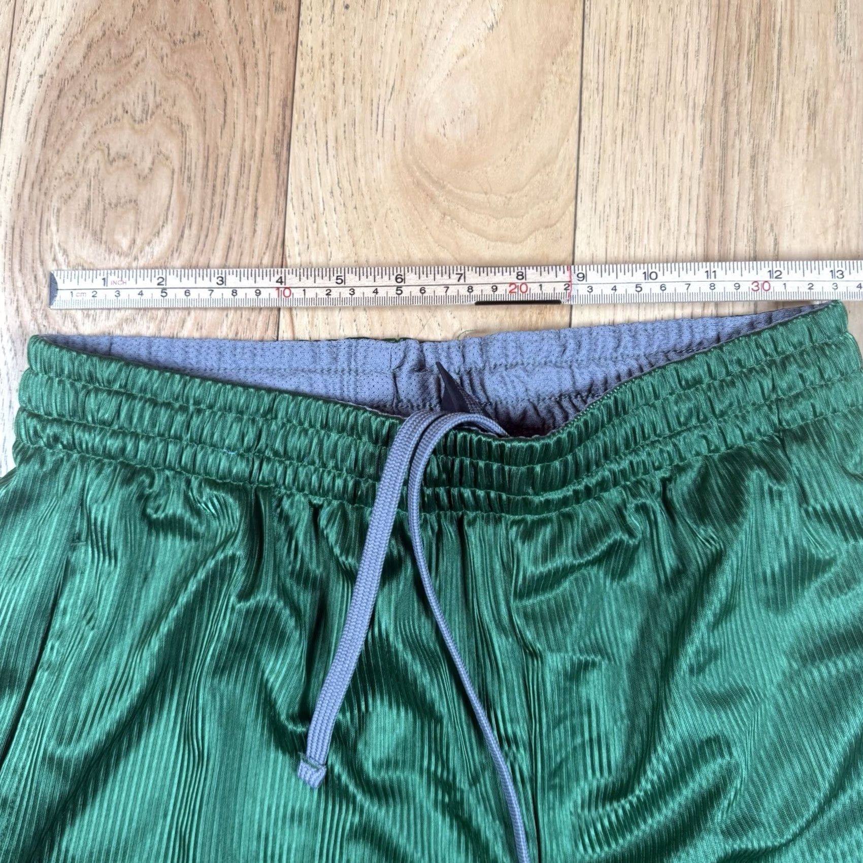 Starter VINTAGE Starter Mens S Dazzle Basketball Shorts Silky Green USA Athletic Regular Size S Green Basketball Men Size US 29 - 3 Thumbnail