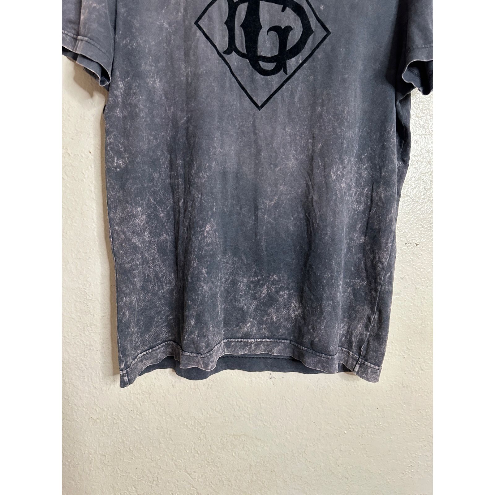 Dolce & Gabbana Dolce & Gabbana Gray Discolored Effect DG Logo T-Shirt Size US M / EU 48-50 / 2 - 10 Thumbnail