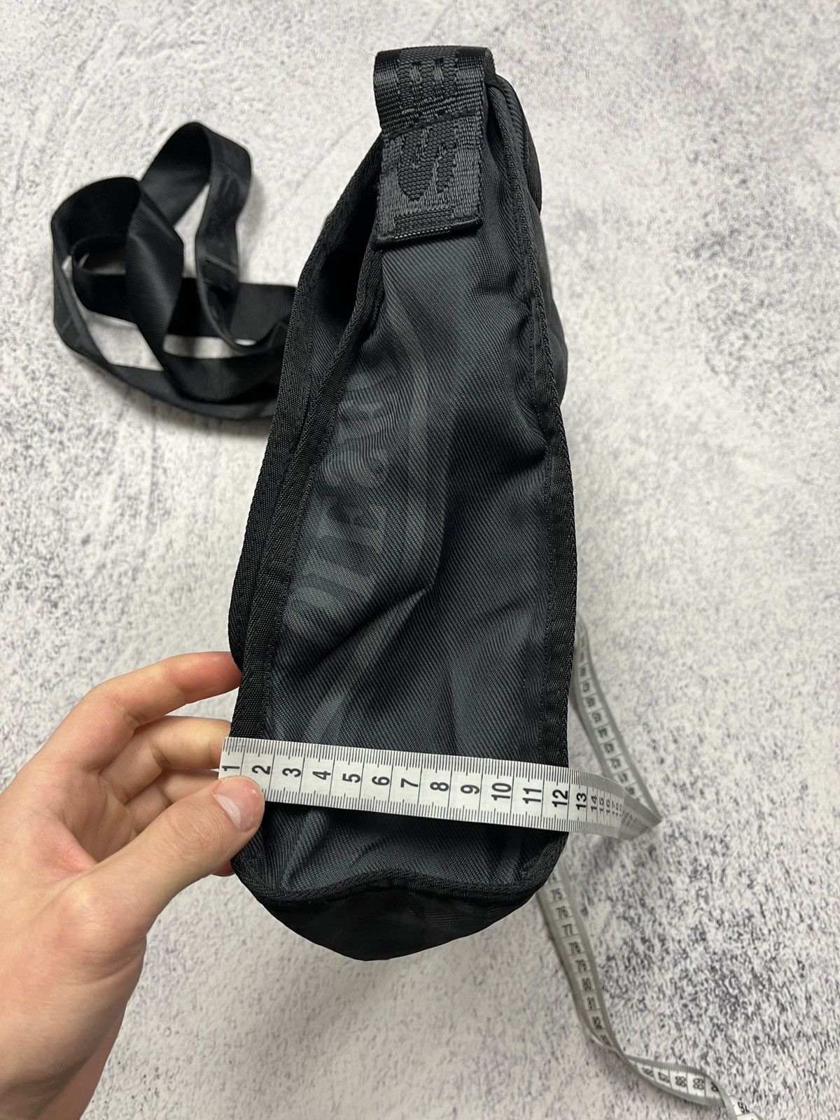 Diesel × Vintage Vintage Diesel Big Logo Messenger Crossbody Bag Hype Y2K Size ONE SIZE - 12 Thumbnail