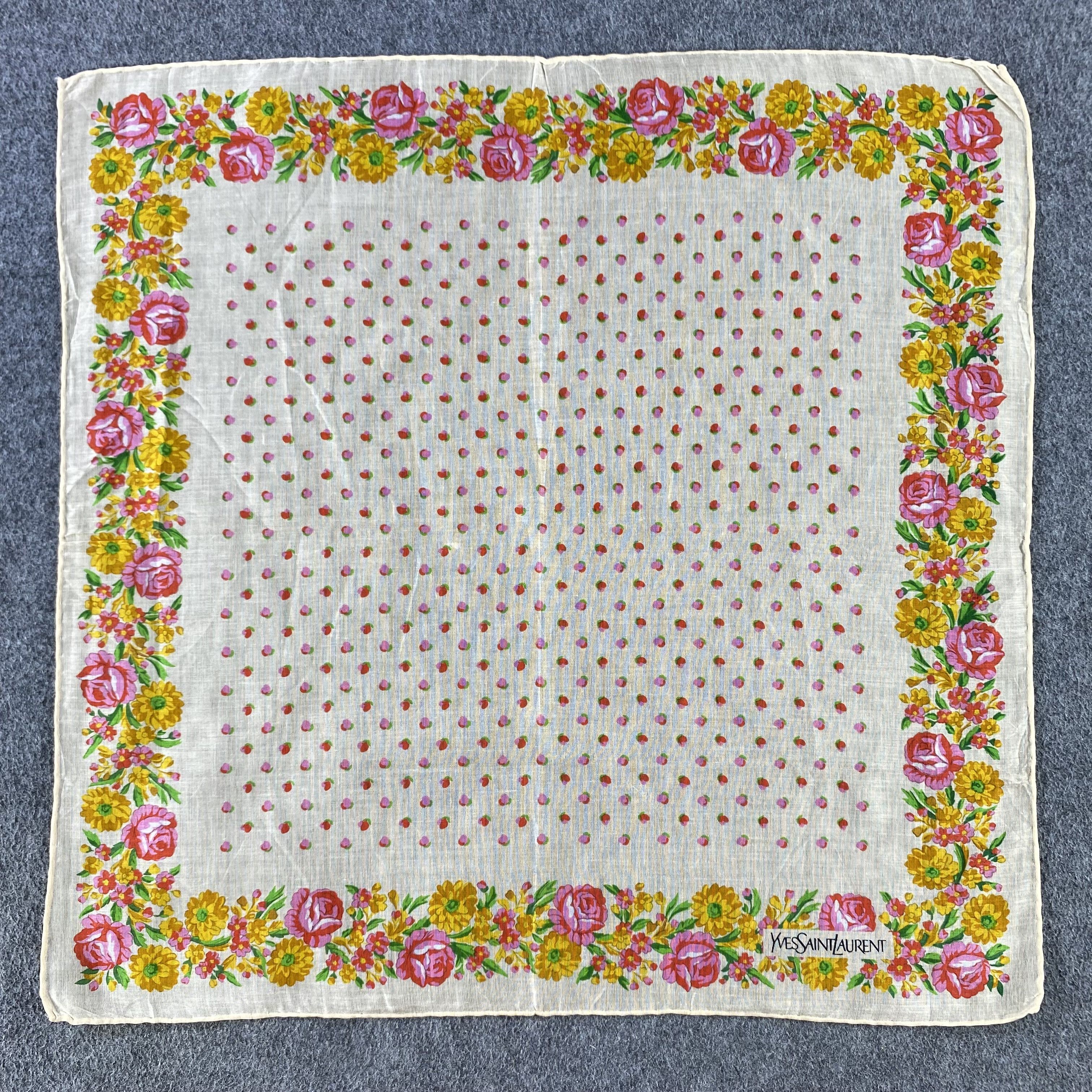 Vintage × Yves Saint Laurent Yves Saint Laurent Handkerchief/Neckerchief/Bandana HC649 Size ONE SIZE - 1 Thumbnail