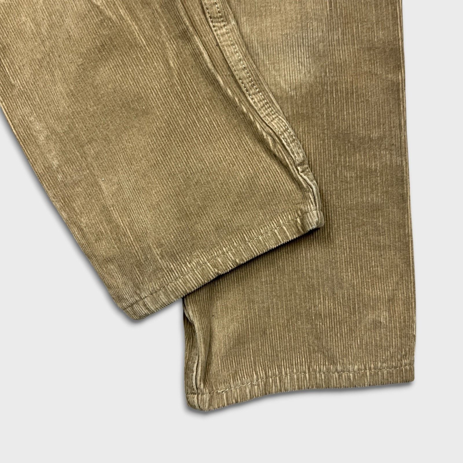 Levi's Levi's 502 Pants 32x26 Corduroy Tapered Stretch Regular Fit Size US 32 / EU 48 - 8 Thumbnail