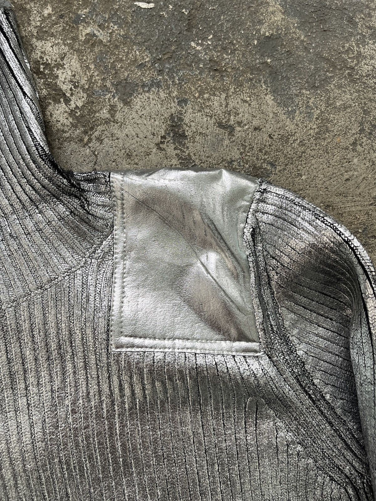 MM6 MM6 Maison Margiela Metallic Turtleneck (unisex) Size US L / EU 52-54 / 3 - 11 Thumbnail