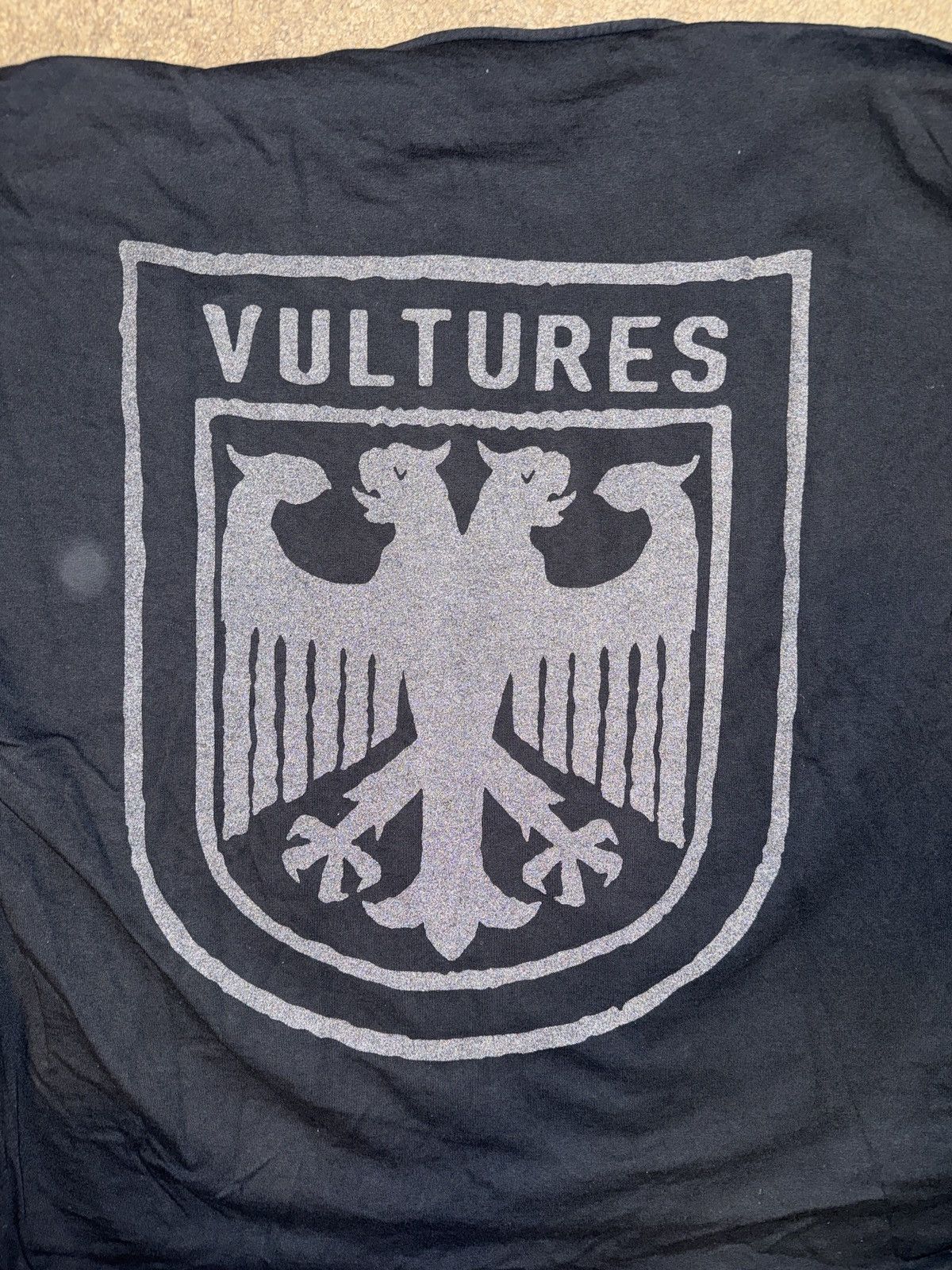 Yeezy Yeezy vultures long sleeve Size US M / EU 48-50 / 2 - 2 Thumbnail