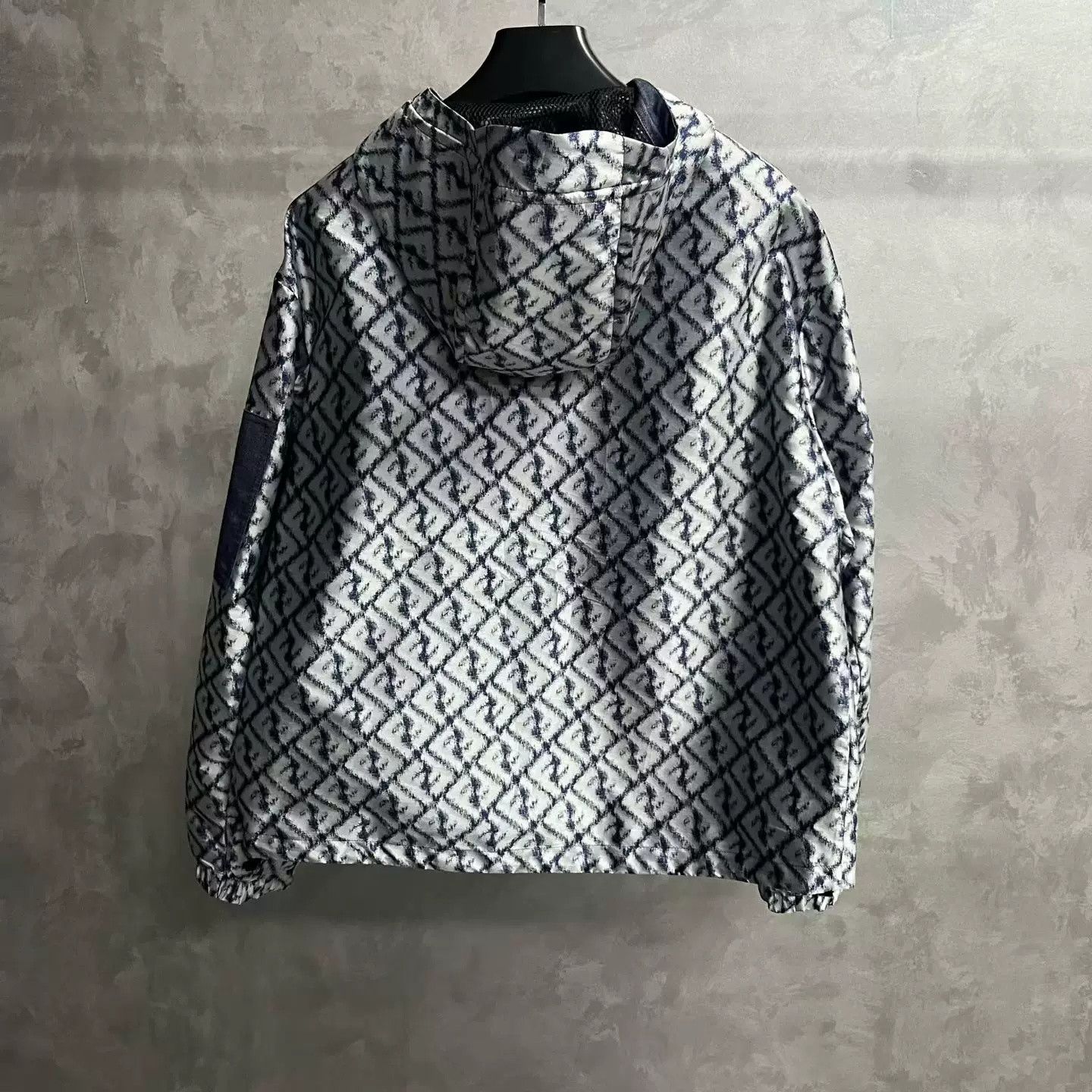 Fendi Fendi Silver Blue Logo Print Hooded Jacket Size US M / EU 48-50 / 2 - 6 Thumbnail