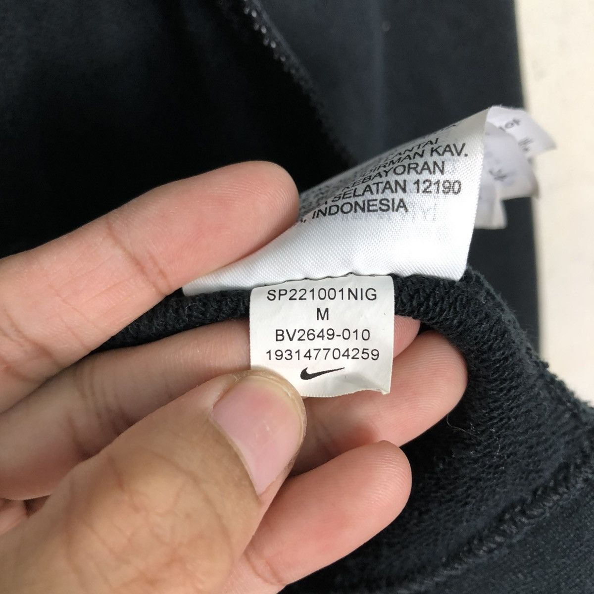 Nike 🔥RICH BLACK ZIPPER HOODIE NIKE SMALL PONY Size US M / EU 48-50 / 2 - 25 Thumbnail