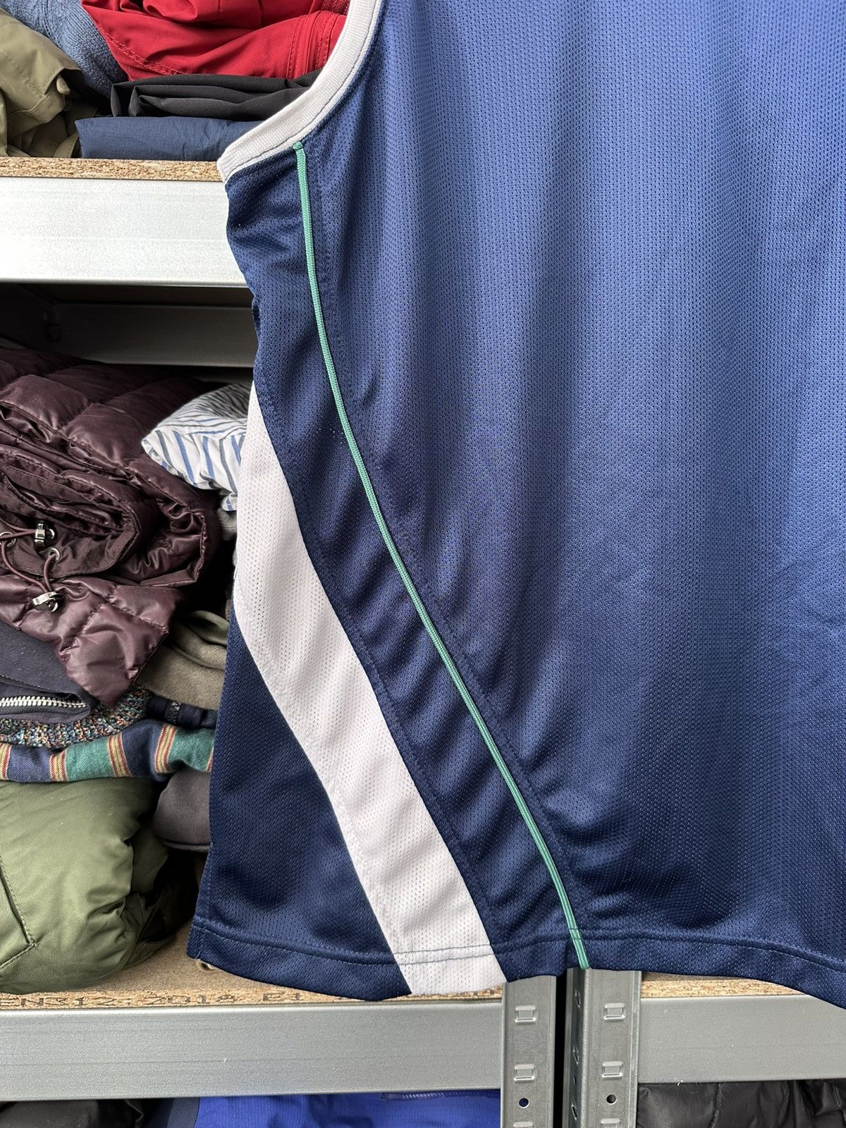 Nike Vintage Nike Mesh Tank Top Shirt Y2K Basketball Jersey Blue Size US M / EU 48-50 / 2 - 10 Thumbnail