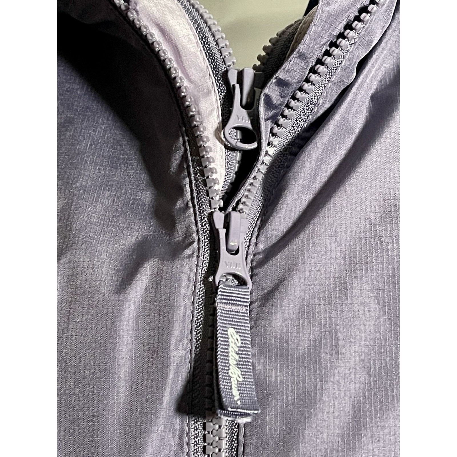 Eddie Bauer Blue Eddie Bauer Women's L Cloud Cap Full Zip Rain Jacket Size L / US 10 / IT 46 - 8 Thumbnail