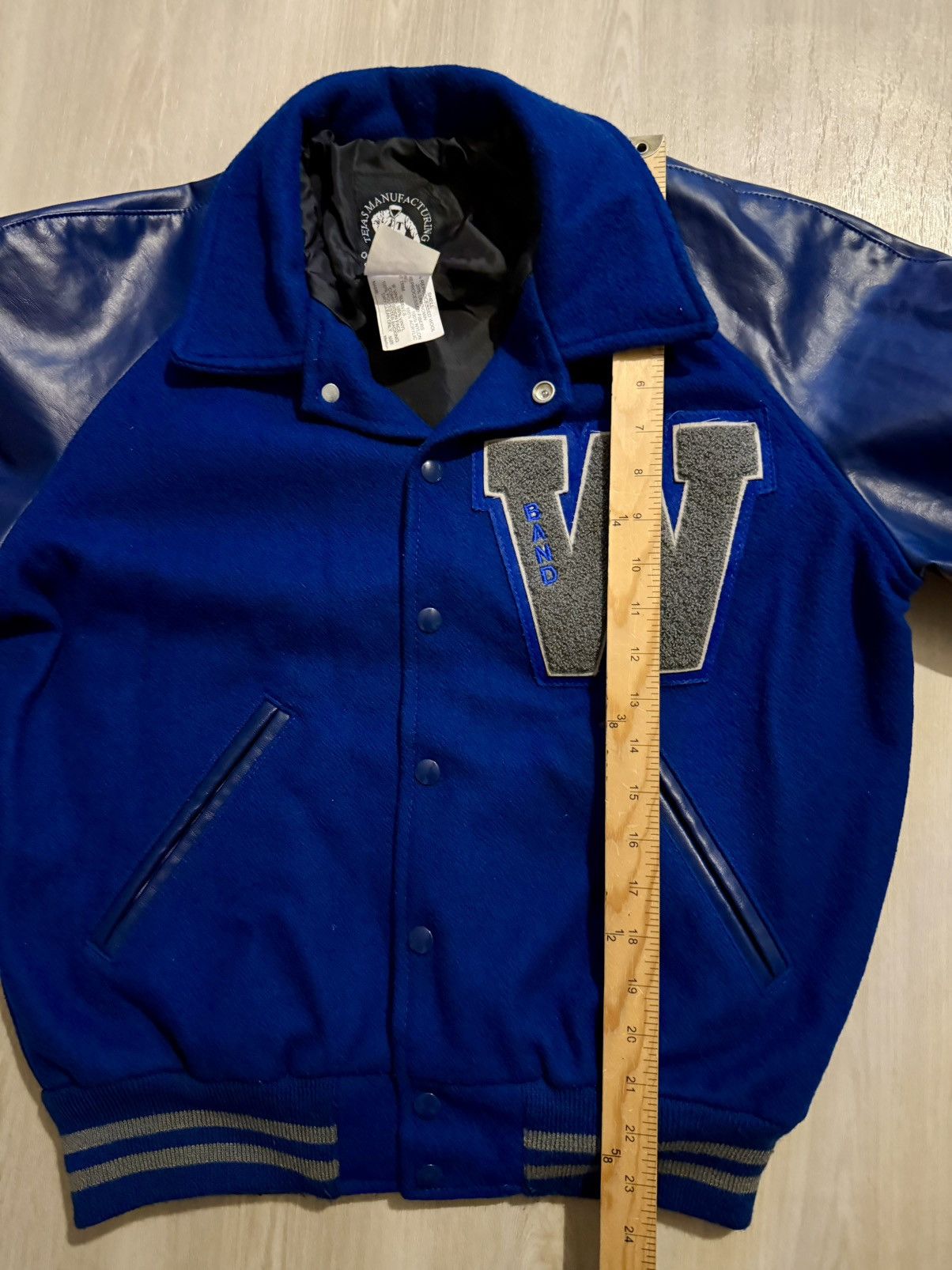 Vintage Vintage Y2K Varsity Letterman Bomber “W” Band Patch Sz S Size US S / EU 44-46 / 1 - 10 Thumbnail