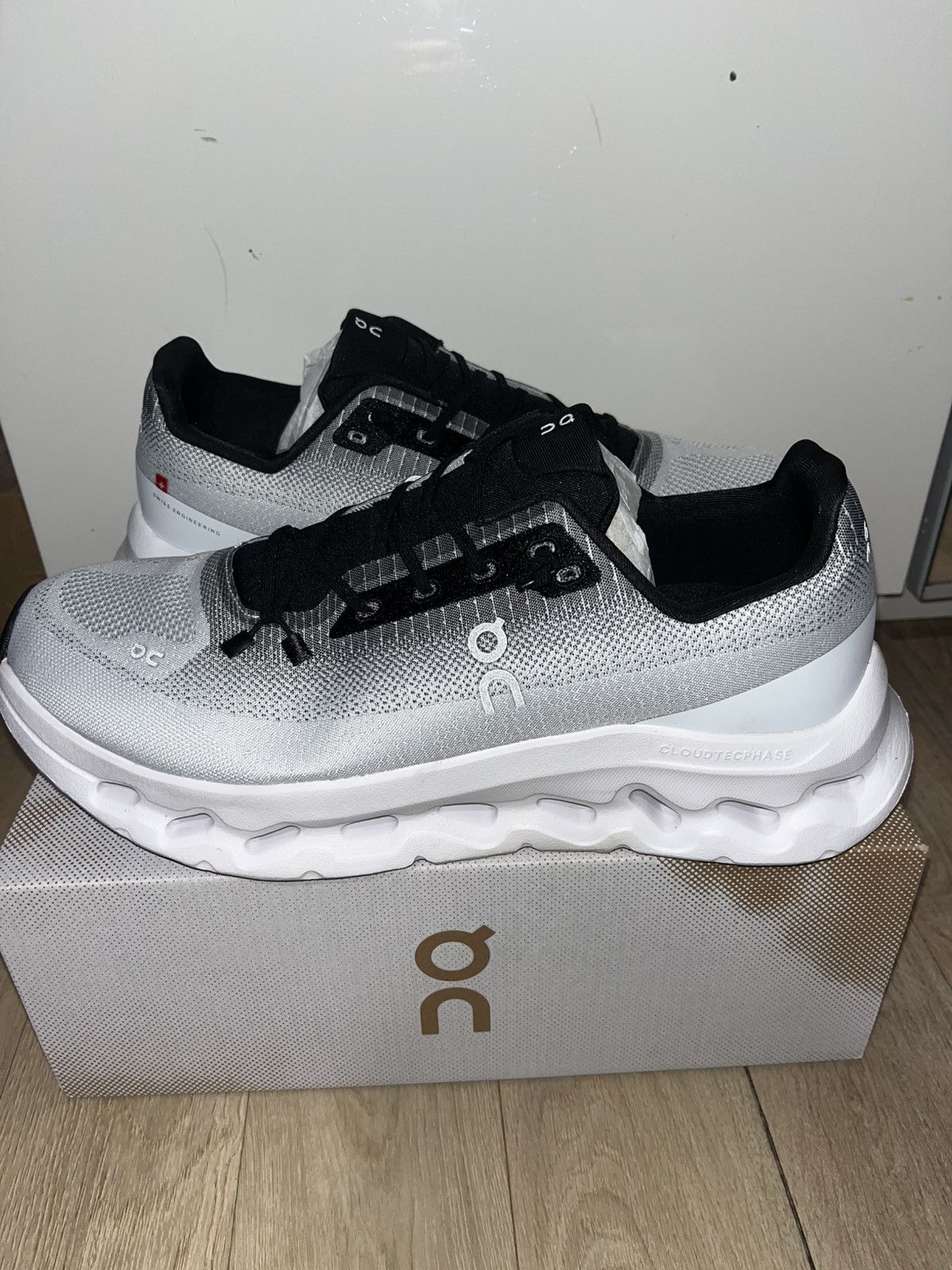 On On cloudilt , black/white , size:us:11 , eu:45 Size US 12 / EU 45 - 2 Thumbnail