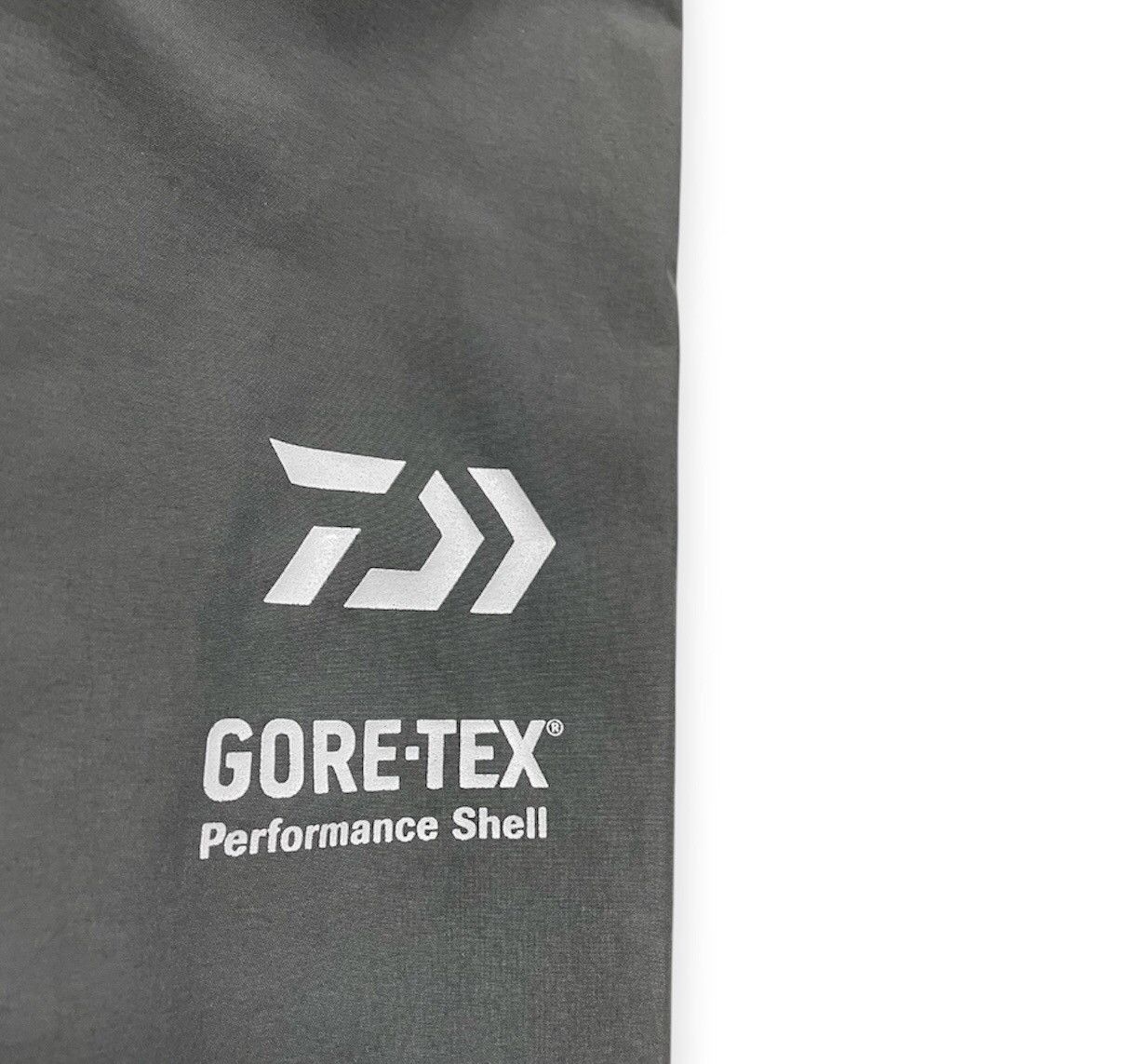 DAIWA PIER39 Versatile GORE-TEX rain pants Size US 33 - 6 Thumbnail