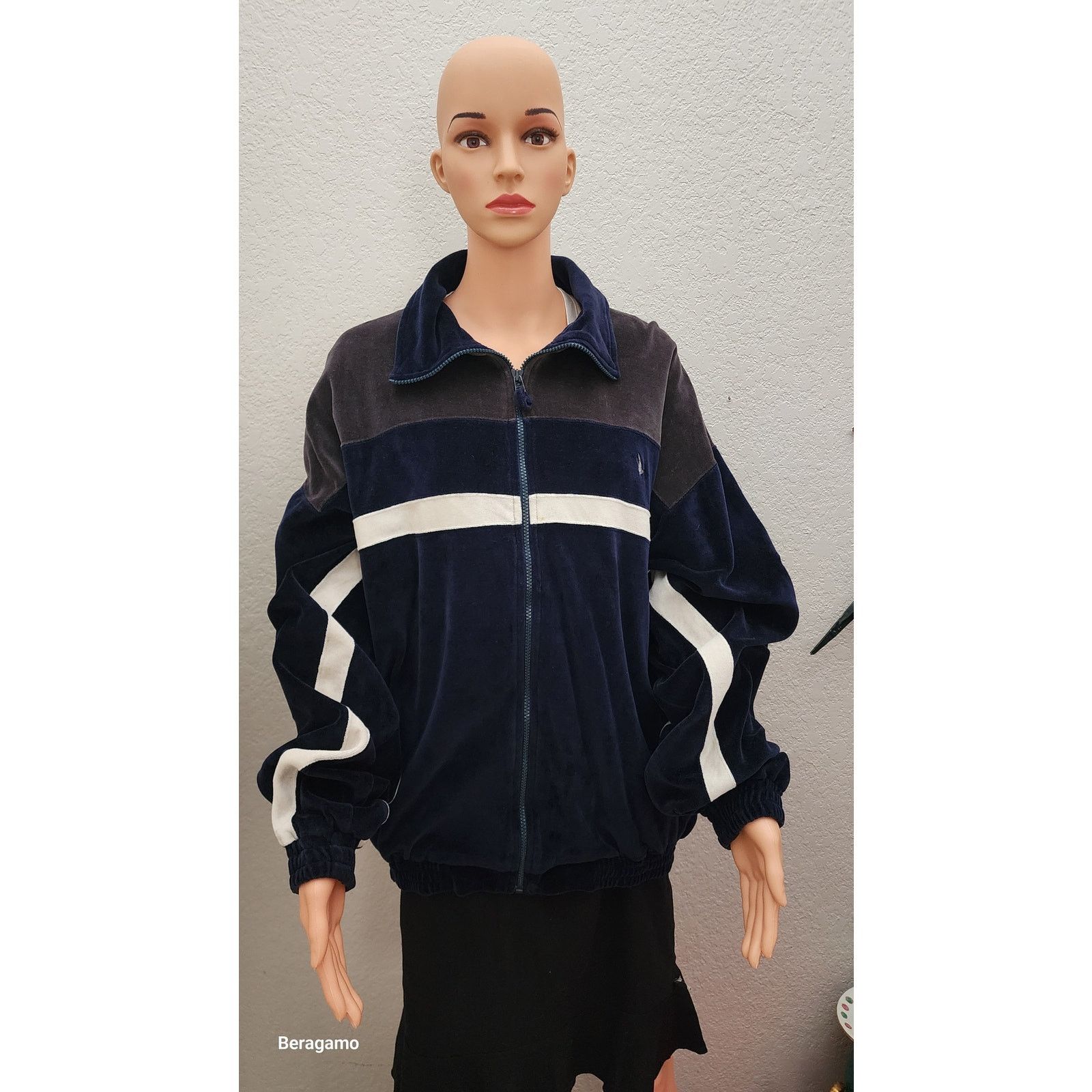 Other Bert Pulitzer Collectors Edition velvet Track Jacket Size L Size US L / EU 52-54 / 3 - 1 Thumbnail