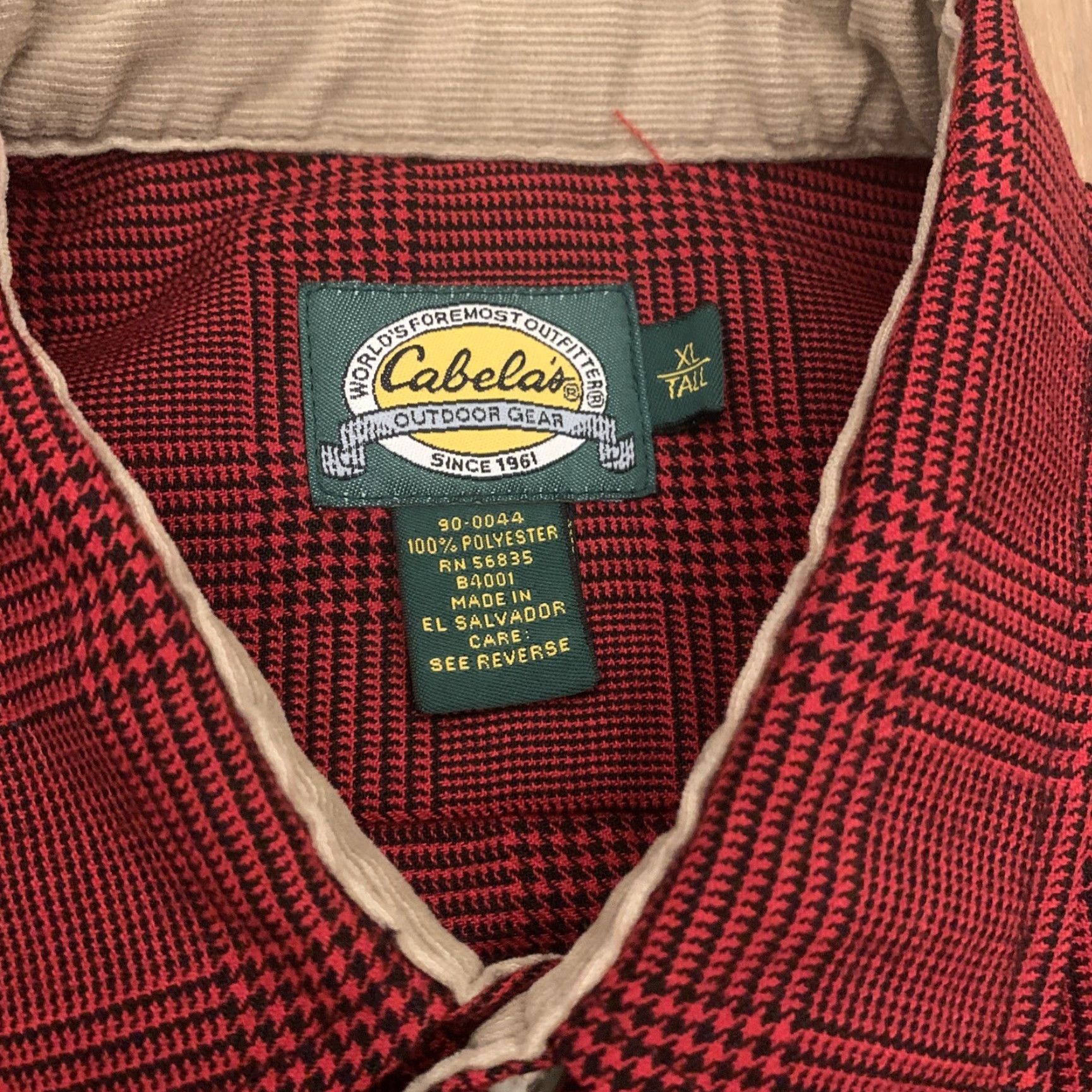 Vintage Cabela's Plaid Long Sleeve Button-Up Shirt Mens XLT Red Black Outdoor Camping Size US XL / EU 56 / 4 - 4 Thumbnail