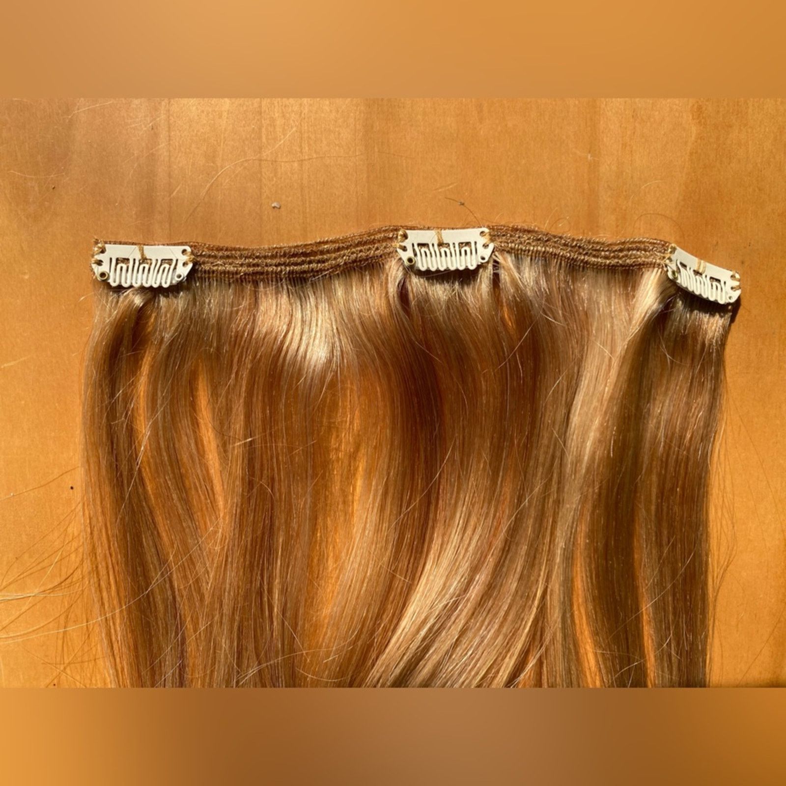 Jessica Simpson ISENBERG REMY PROFESSIONAL SALON HUMAN HAIR WEFT CLIP IN 6 P Size ONE SIZE - 7 Thumbnail