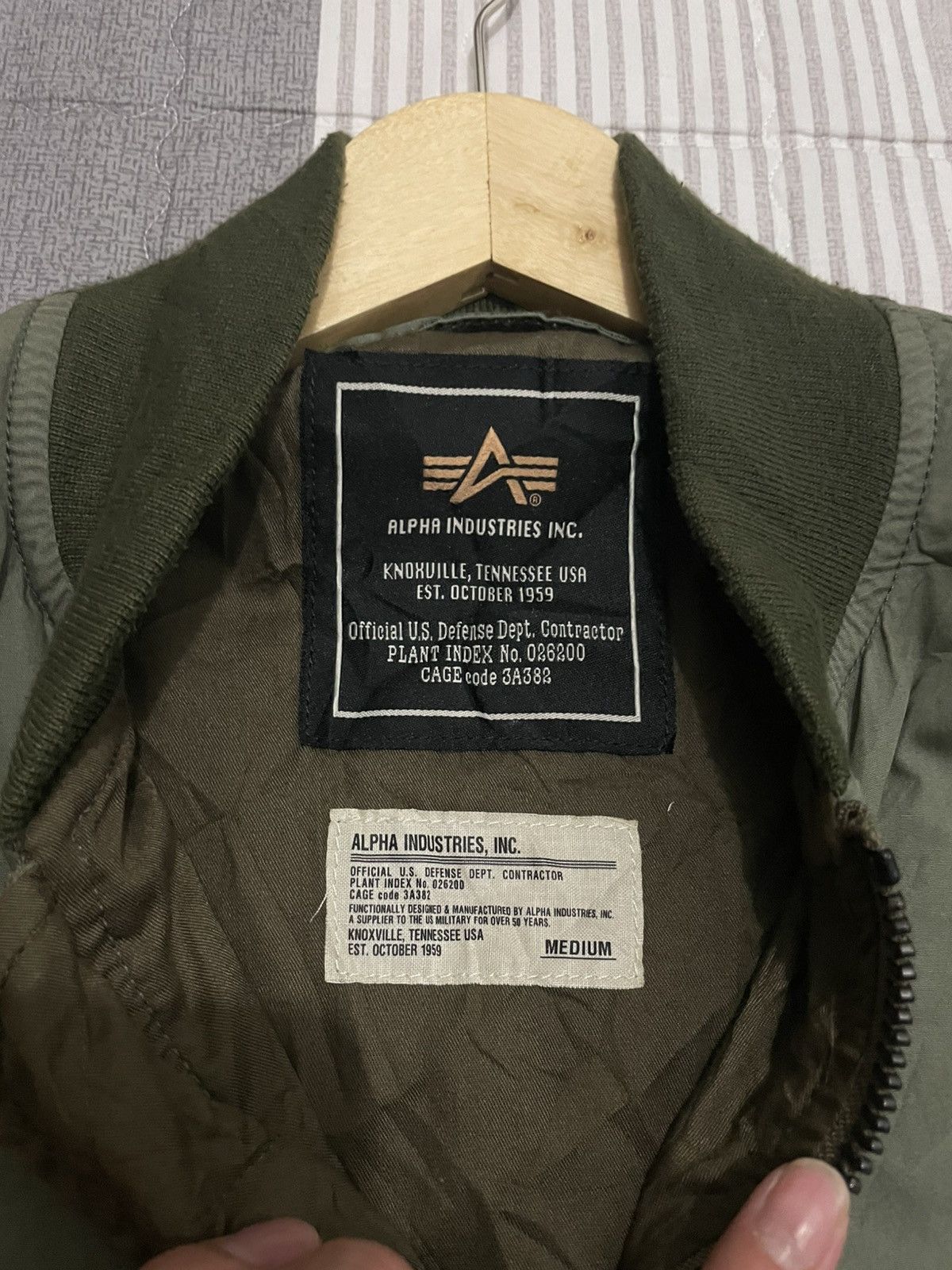 Alpha Industries Alpha indsutries Size US M / EU 48-50 / 2 - 5 Thumbnail