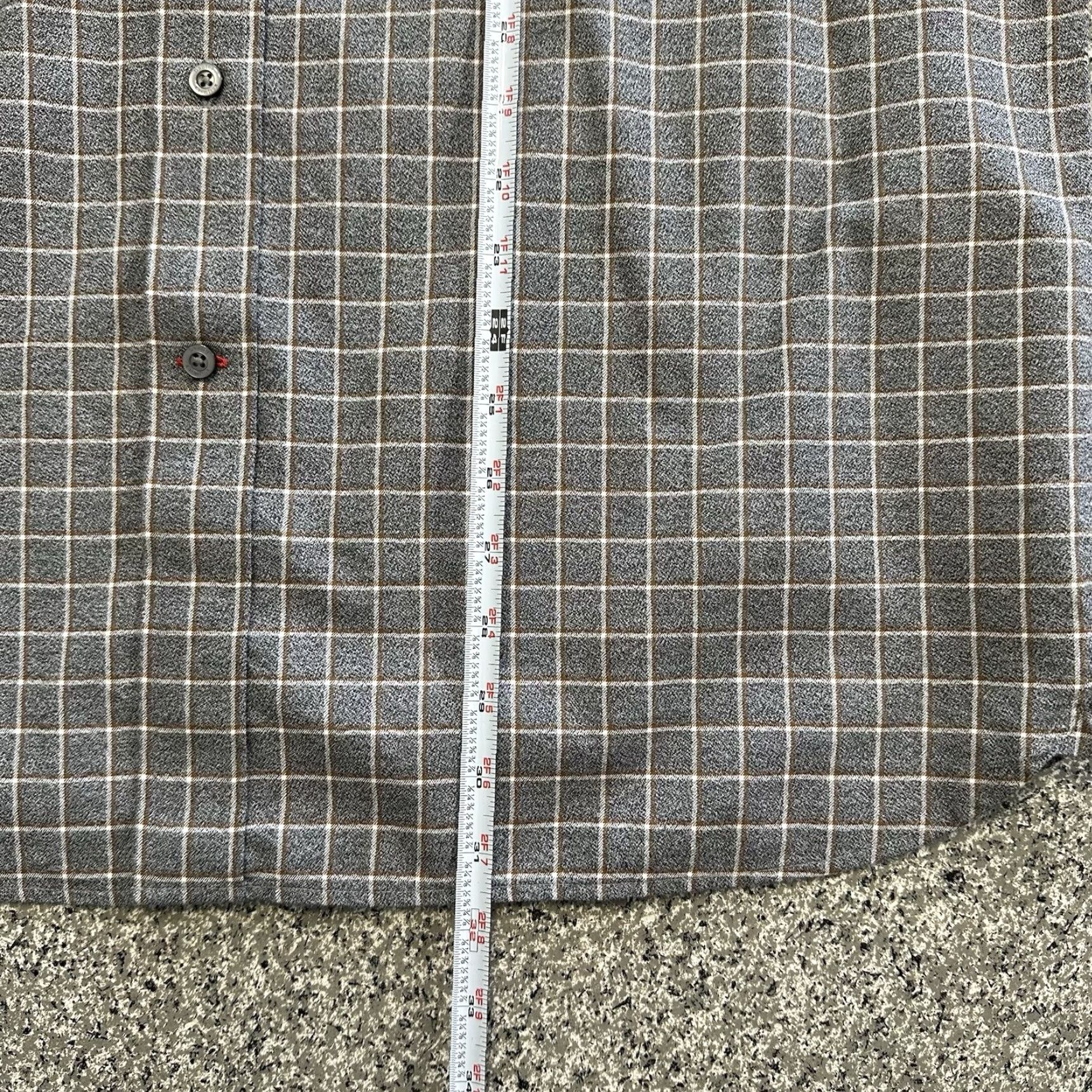 Cremieux Daniel Cremieux Button-Down Shirt Mens L Signature Collection LS Cotton Grey Plaid Vintage Size US L / EU 52-54 / 3 - 4 Thumbnail