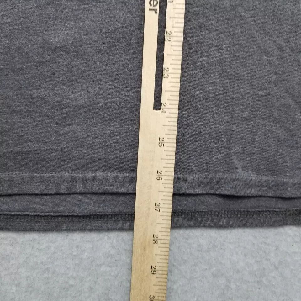 Nintendo Nintendo Shirt Mens Large Gray Crew Neck Controller Size US L / EU 52-54 / 3 - 7 Thumbnail