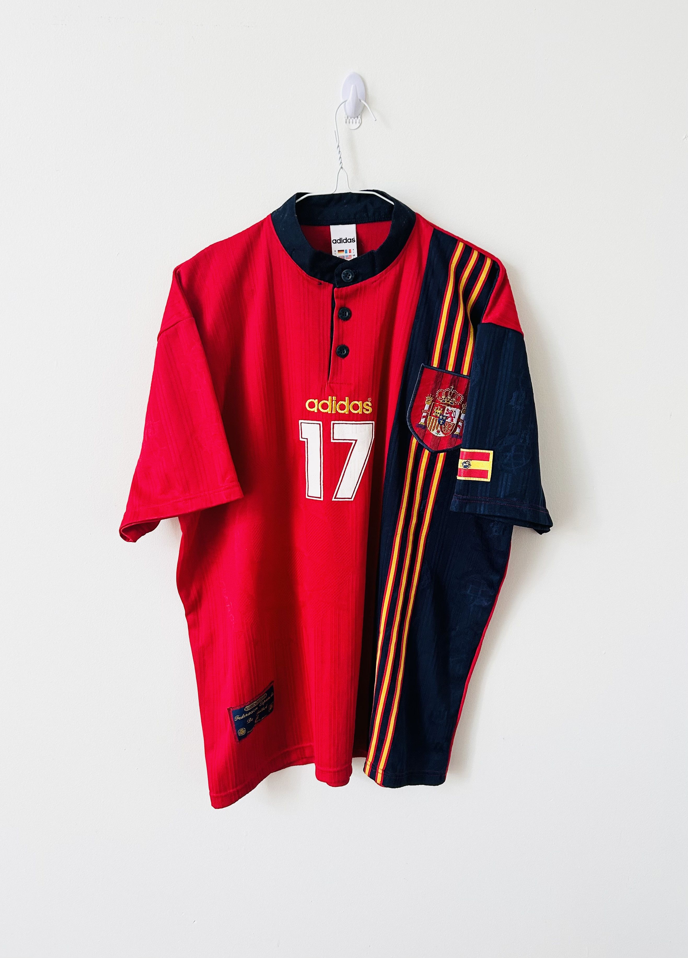 Adidas × Vintage Spain 1996 home Match issue/worn jersey Size US L / EU 52-54 / 3 - 1 Thumbnail