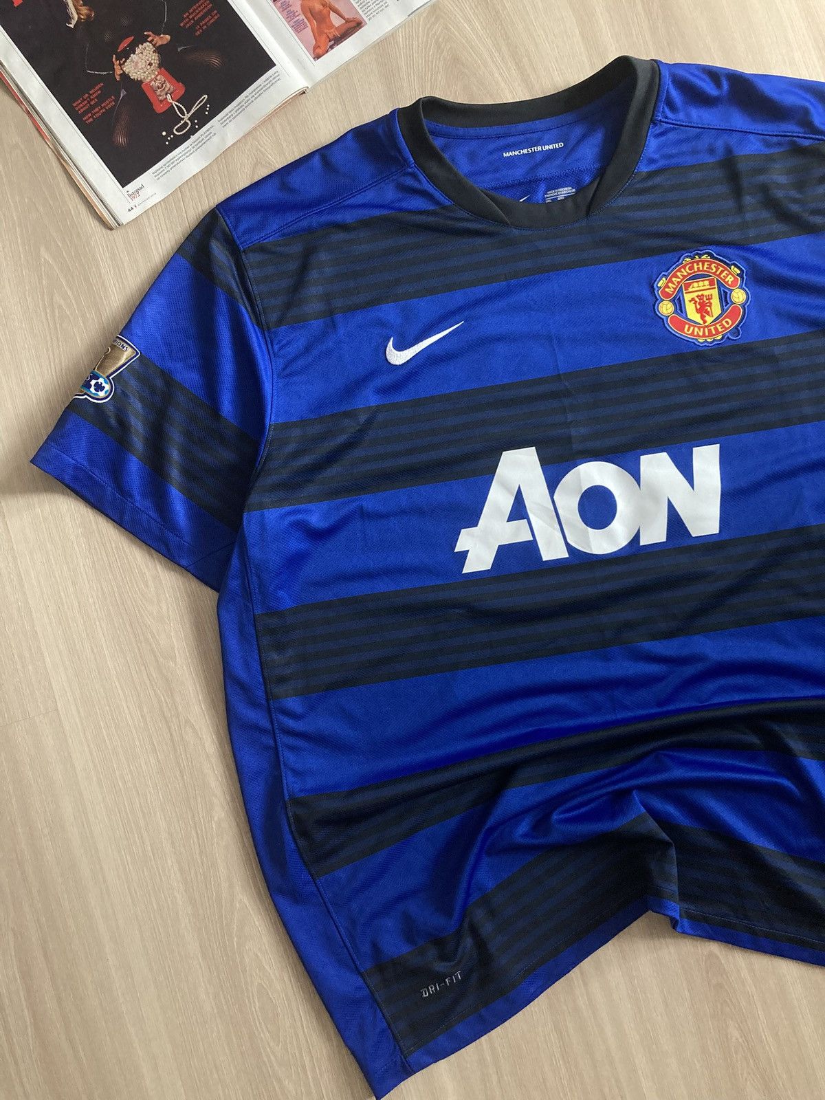 Nike Vintage Nike Dri Fit Manchester United Jersey AW2010/11 Size US XXL / EU 58 / 5 - 4 Thumbnail