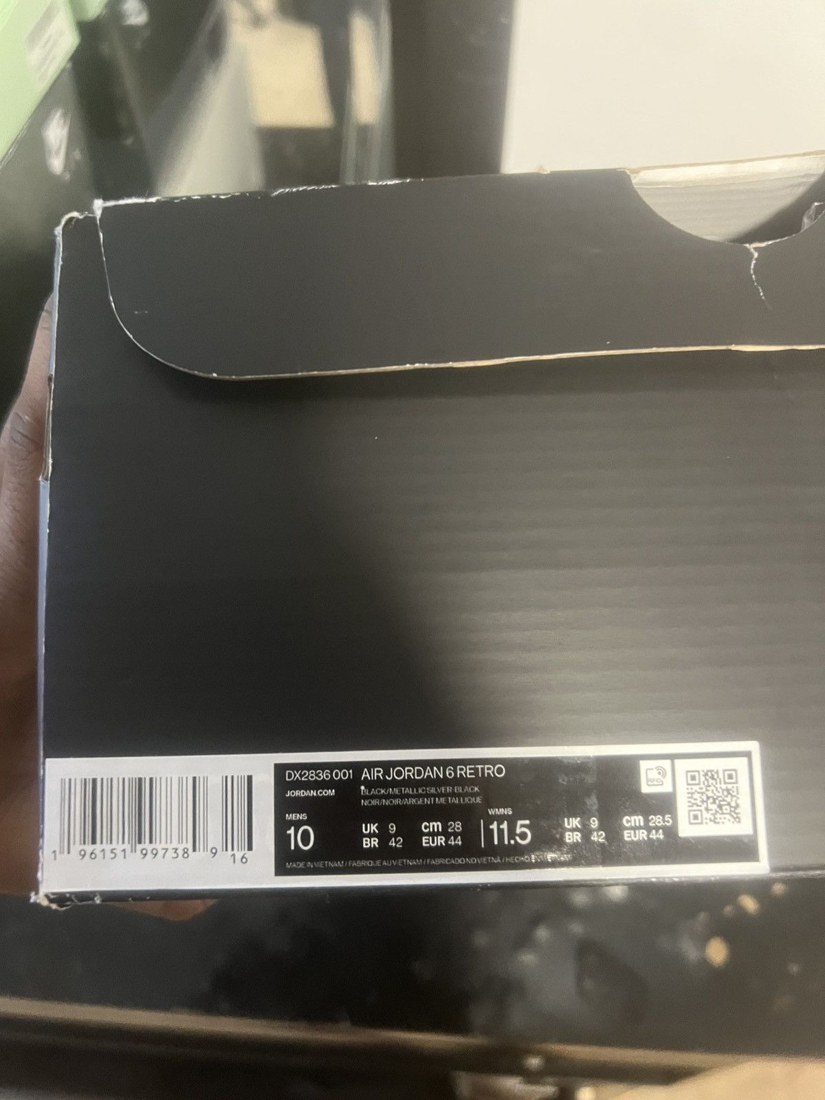 Jordan Brand Air jordan retro 6 black metallic silver black Size US 10 / EU 43 - 13 Thumbnail