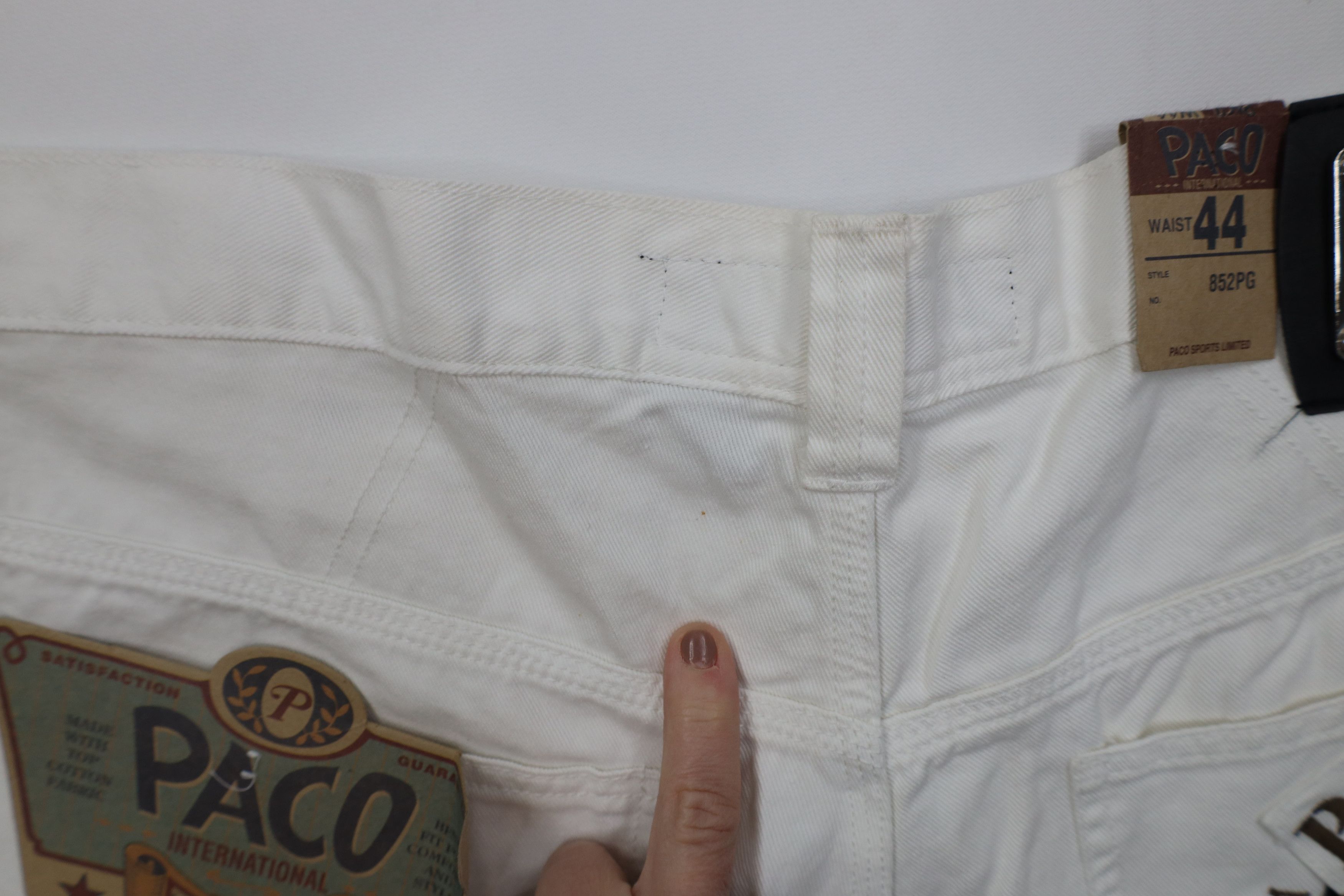 Vintage Deadstock Vintage 90s Paco Denim Jean Shorts White Cotton Size US 44 / EU 60 - 16 Thumbnail