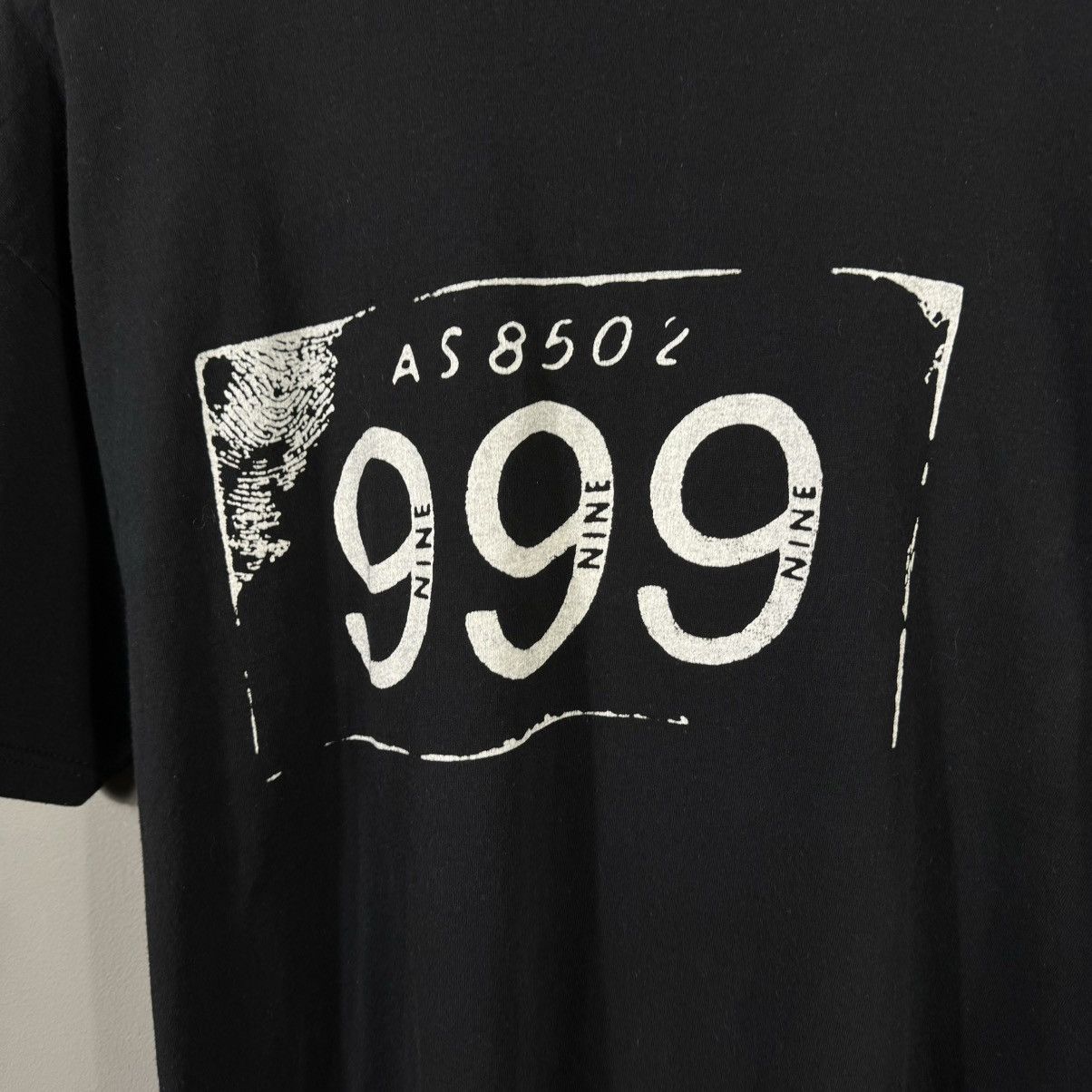 Band Tees Vintage 999 Punk Band AS8502 T-shirt Size US XL / EU 56 / 4 - 4 Thumbnail