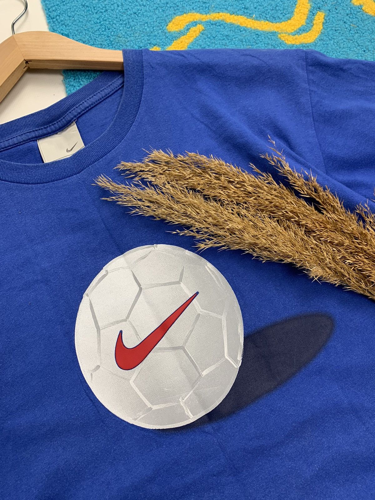 Nike × Vintage Vintage 90’s Nike Football Ball Print T-Shirt Size US L / EU 52-54 / 3 - 5 Thumbnail