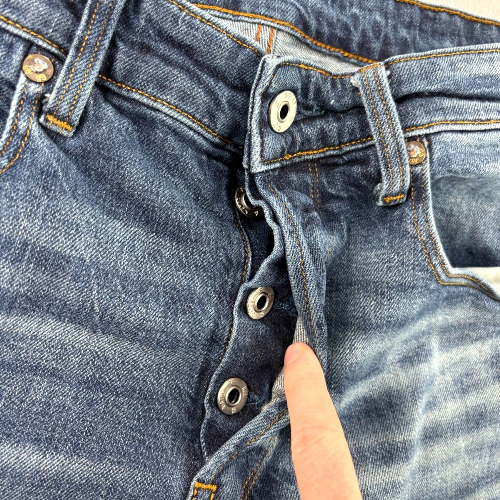 G-Star G-Star Raw Jeans Mens 32x32 Blue 3301 Tapered Button Fly Denim Regular Inseam 31 in Stars Theme Men Size US 32 / EU 48 - 3 Thumbnail