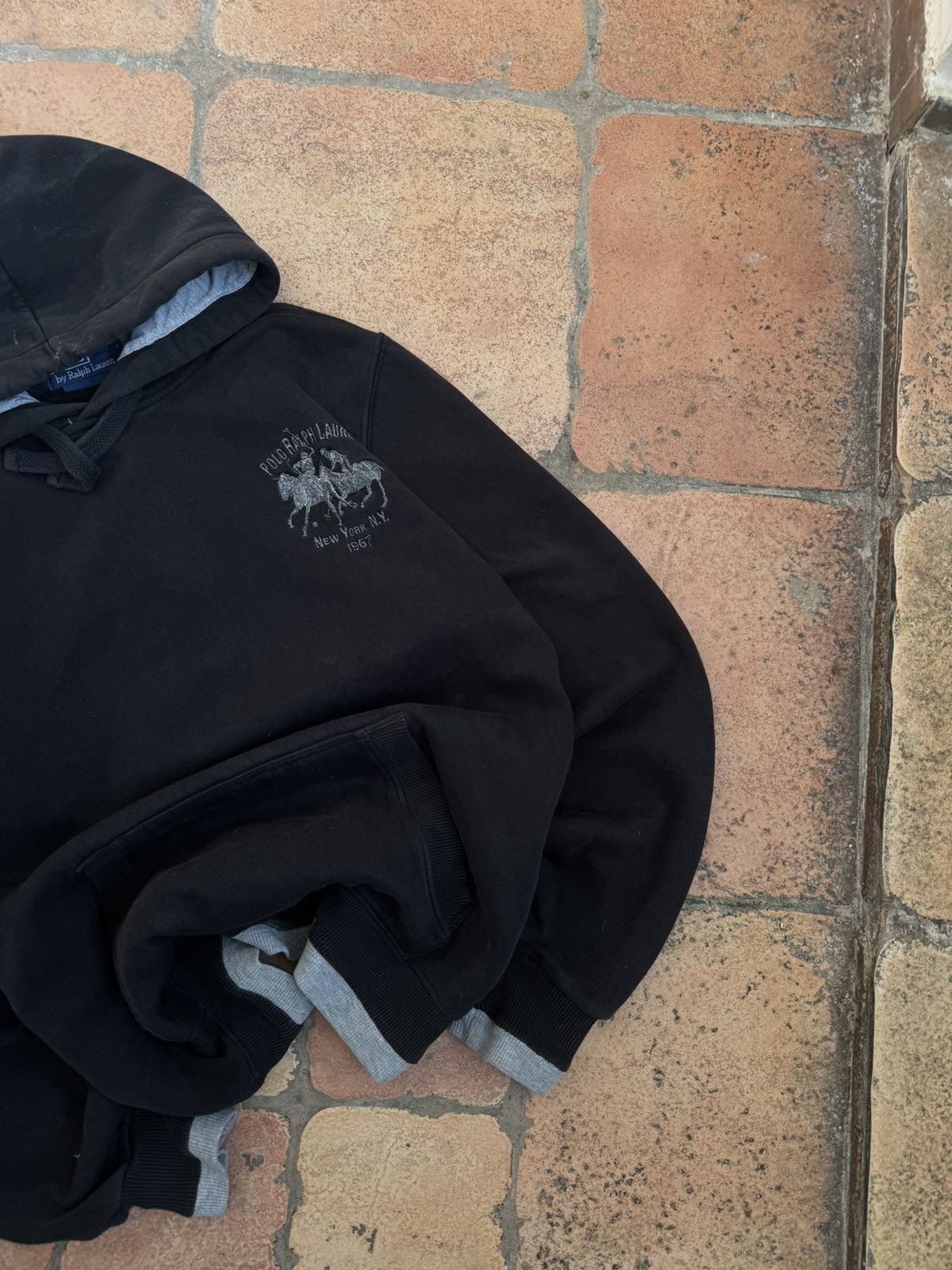 Polo Ralph Lauren Polo Ralph Lauren New York Hoodie – Y2K Era Size US M / EU 48-50 / 2 - 2 Thumbnail