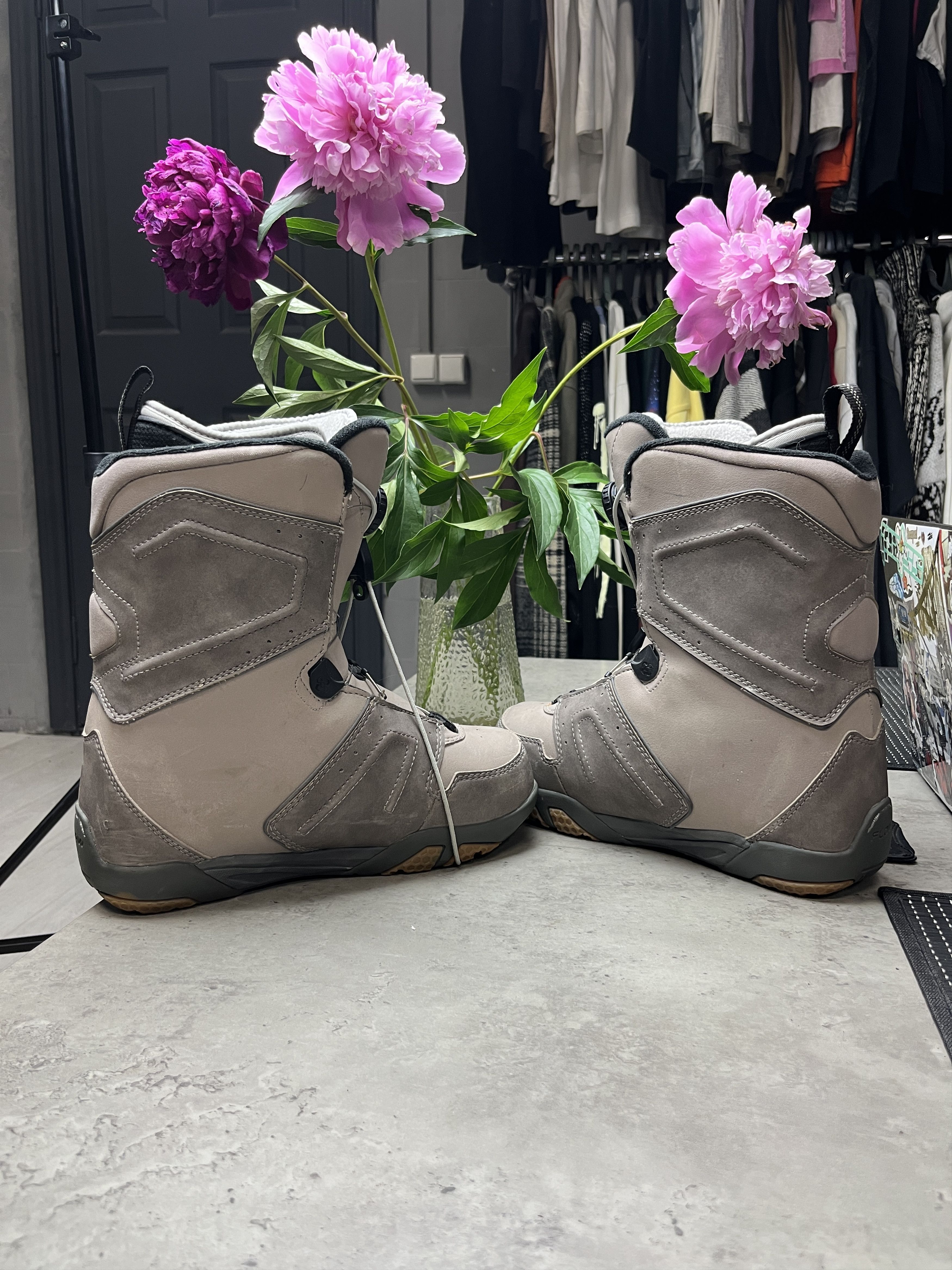 Other 2000s FLOW BOA SNOWBOARD BOOTS - 5124 Size US 7 / EU 40 - 6 Thumbnail
