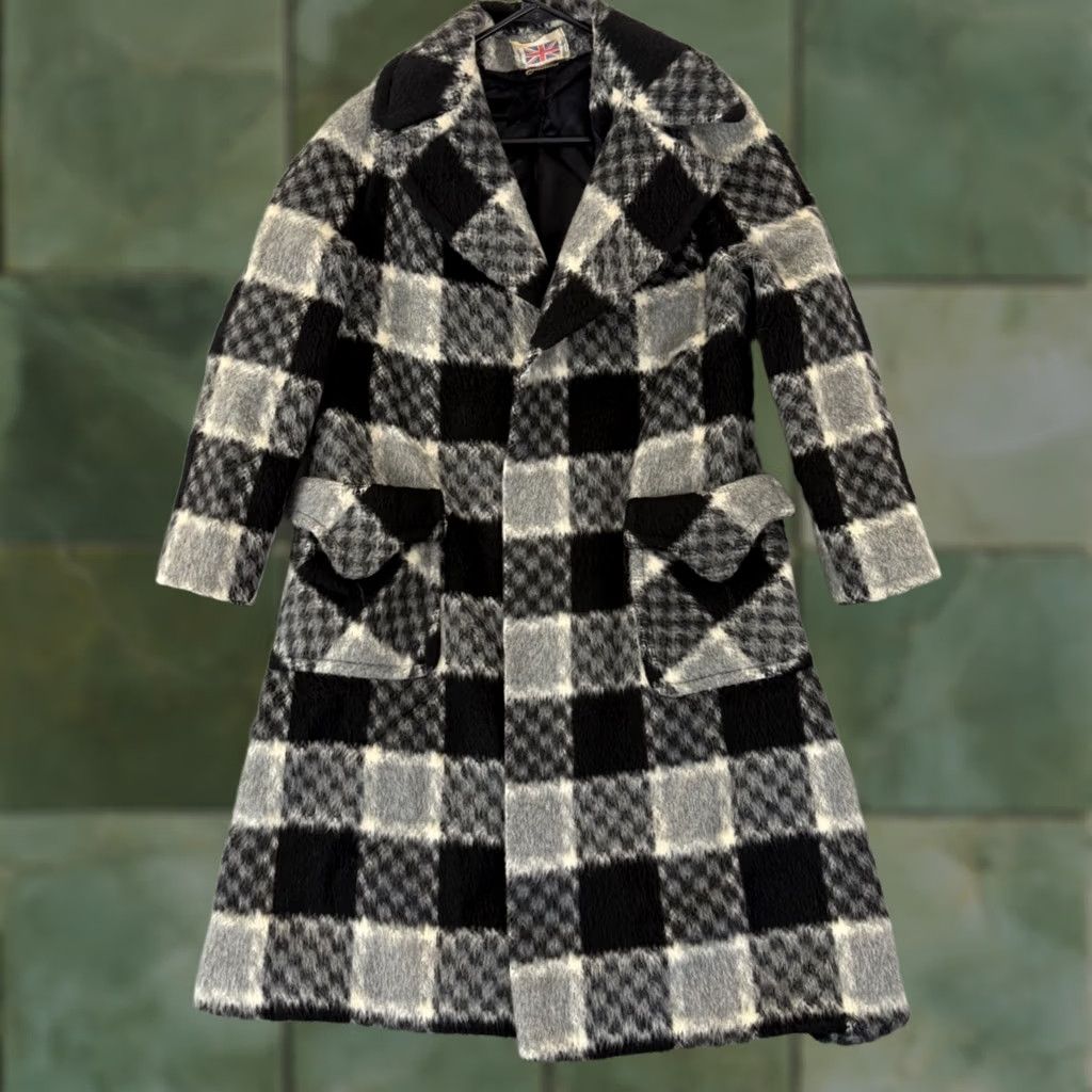 Vintage VINTAGE Rosewin Coat Womens Small Black White Check Mohair Wool 60s England Size S / US 4 / IT 40 - 1 Thumbnail