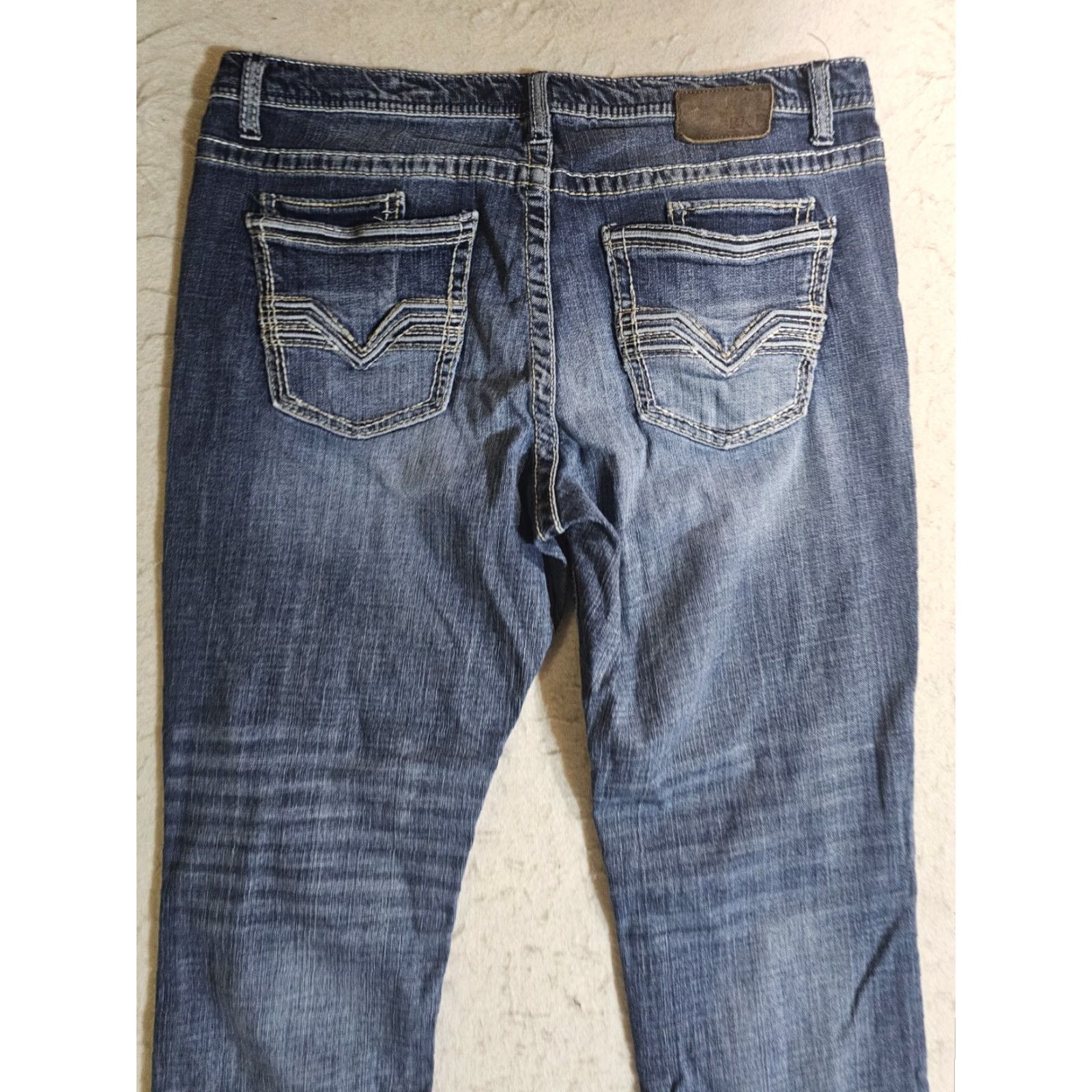 Vintage BKE Nolan Jeans Men's Size 36S 36x28 Straight Leg Medium Blue Wash Stretch Denim Regular Waist 36 Size US 36 / EU 52 - 3 Thumbnail