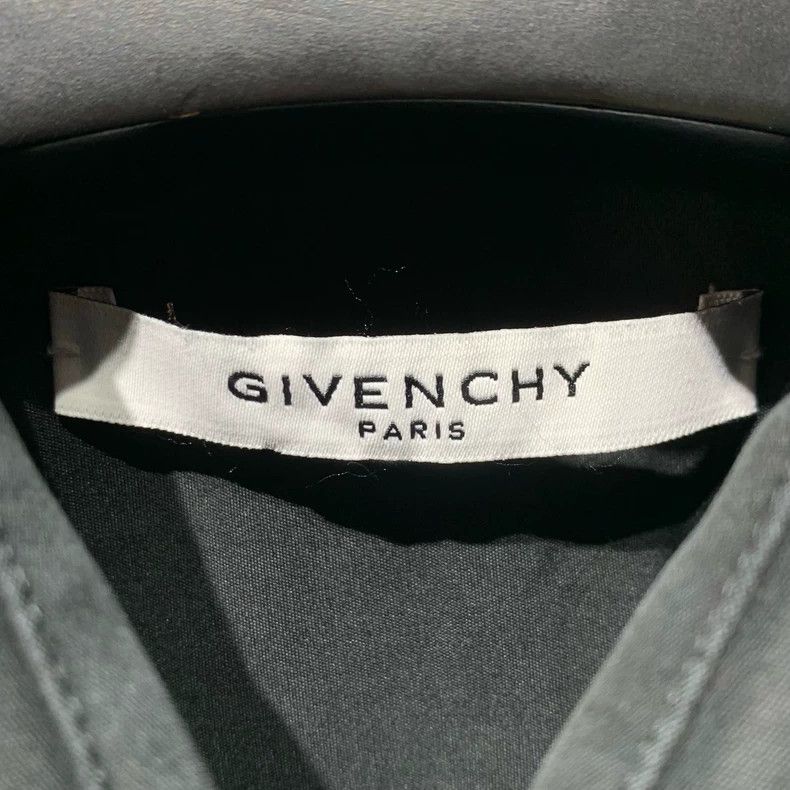 Givenchy Givenchy Size 38Graffiti Shirt 2506-Nextarrow Size US XL / EU 56 / 4 - 2 Thumbnail