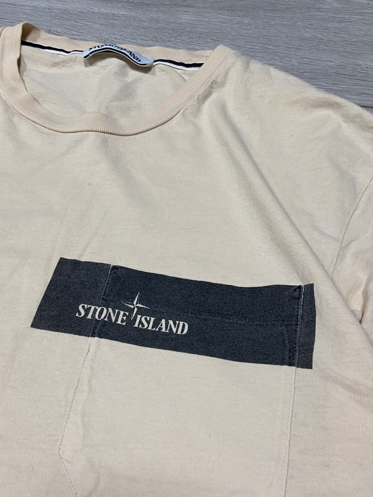 Stone Island Stone Island pocket print text t-shirt Size US L / EU 52-54 / 3 - 3 Thumbnail