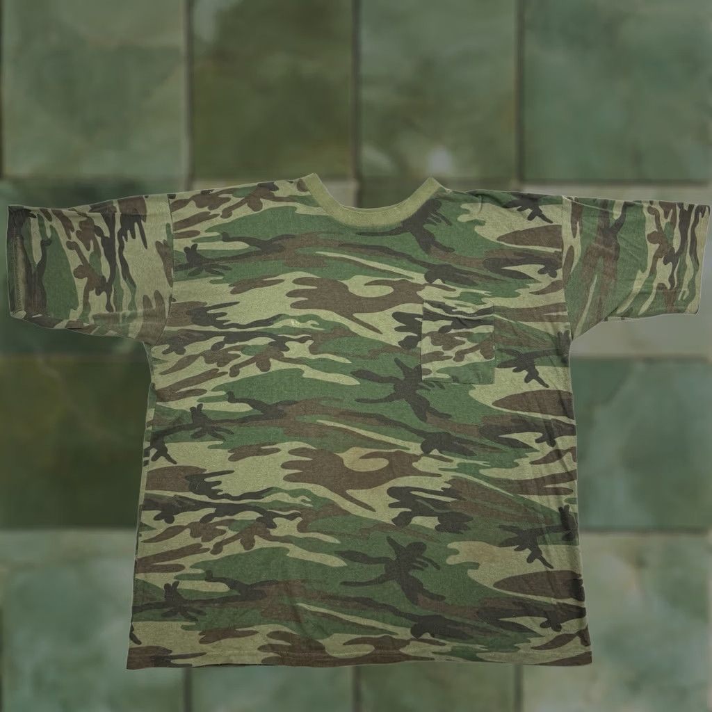 Imperial VINTAGE Imperial Camo Pocket T Shirt Adult Large Hunting Outdoor Nature 80s Made In USA Mens Shirt XS? Size US L / EU 52-54 / 3 - 1 Thumbnail