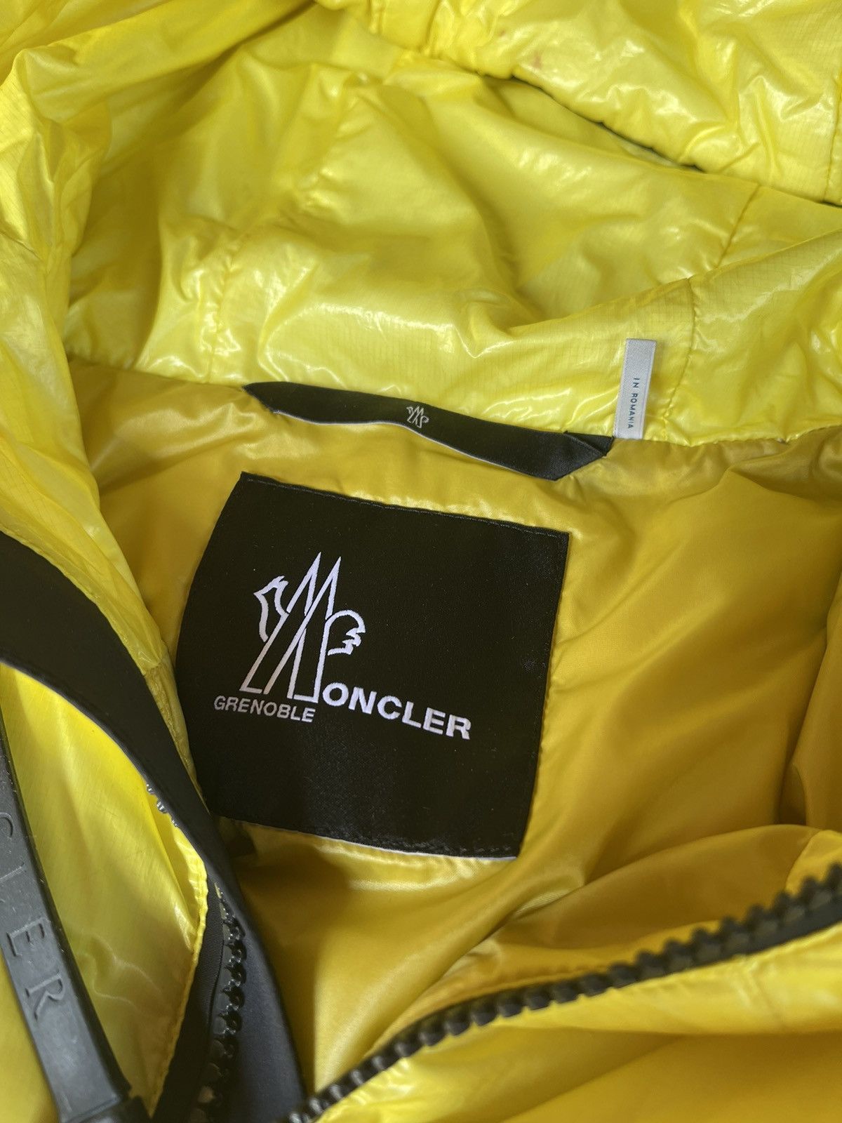 Moncler Moncler Yellow Vest Size US M / EU 48-50 / 2 - 6 Thumbnail