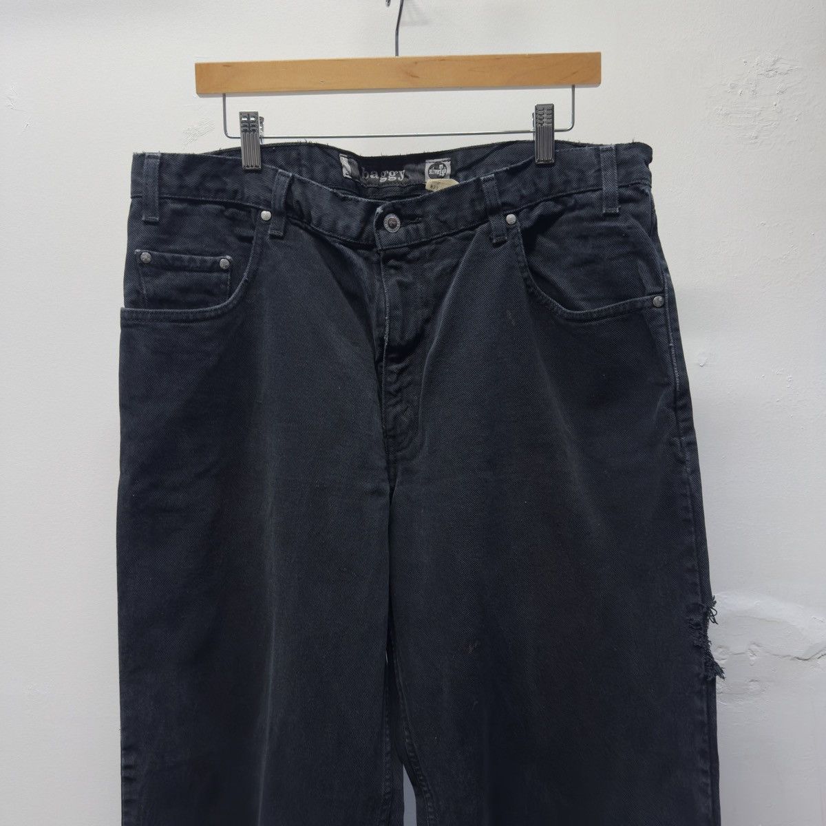 Levi's 90s Levi's Silvertab Black Baggy Jeans ERD Grunge Chrome Size US 38 / EU 54 - 10 Thumbnail