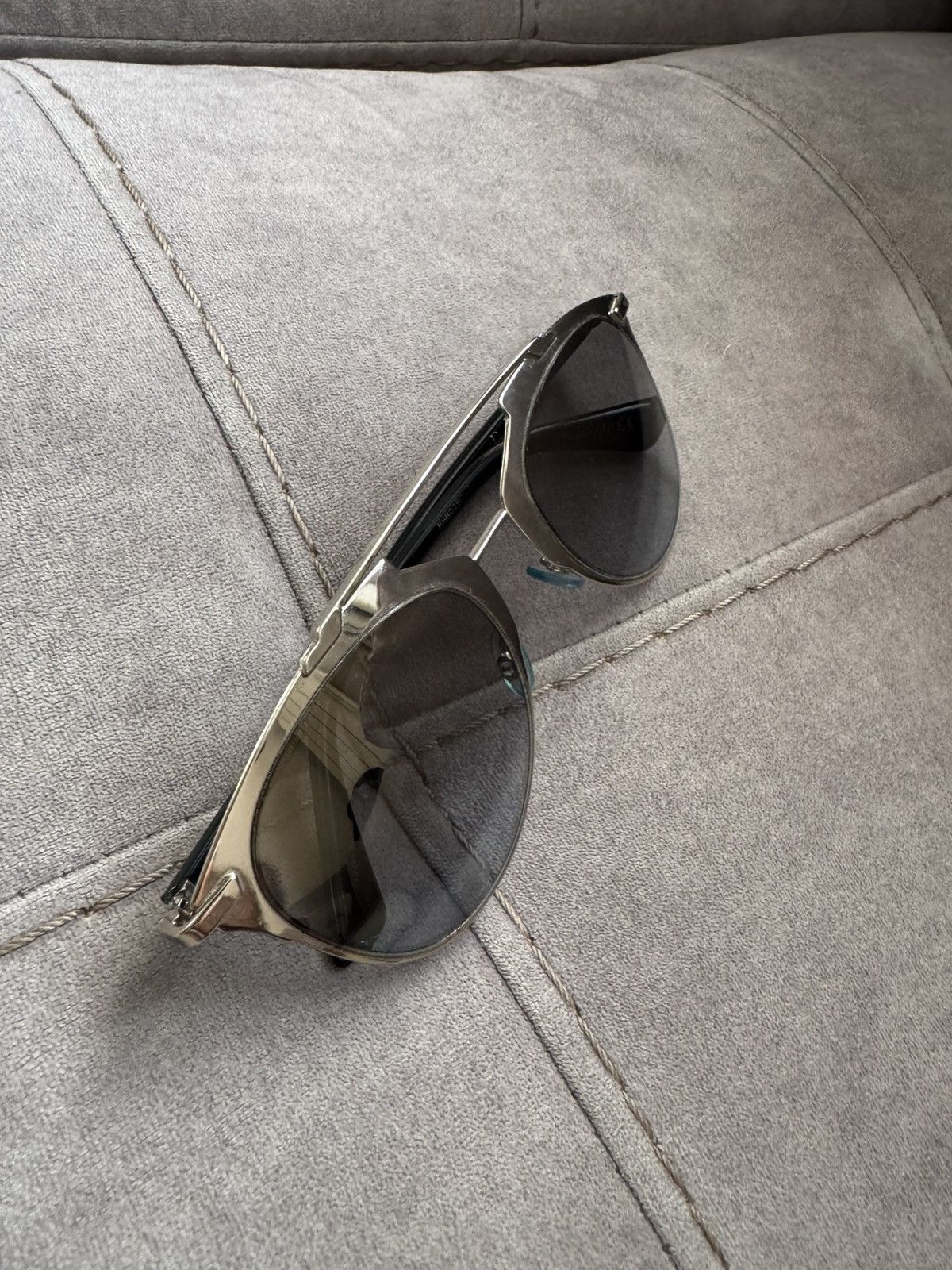 Dior DIOR sunglasses study all photos and description carefully Size ONE SIZE - 2 Thumbnail