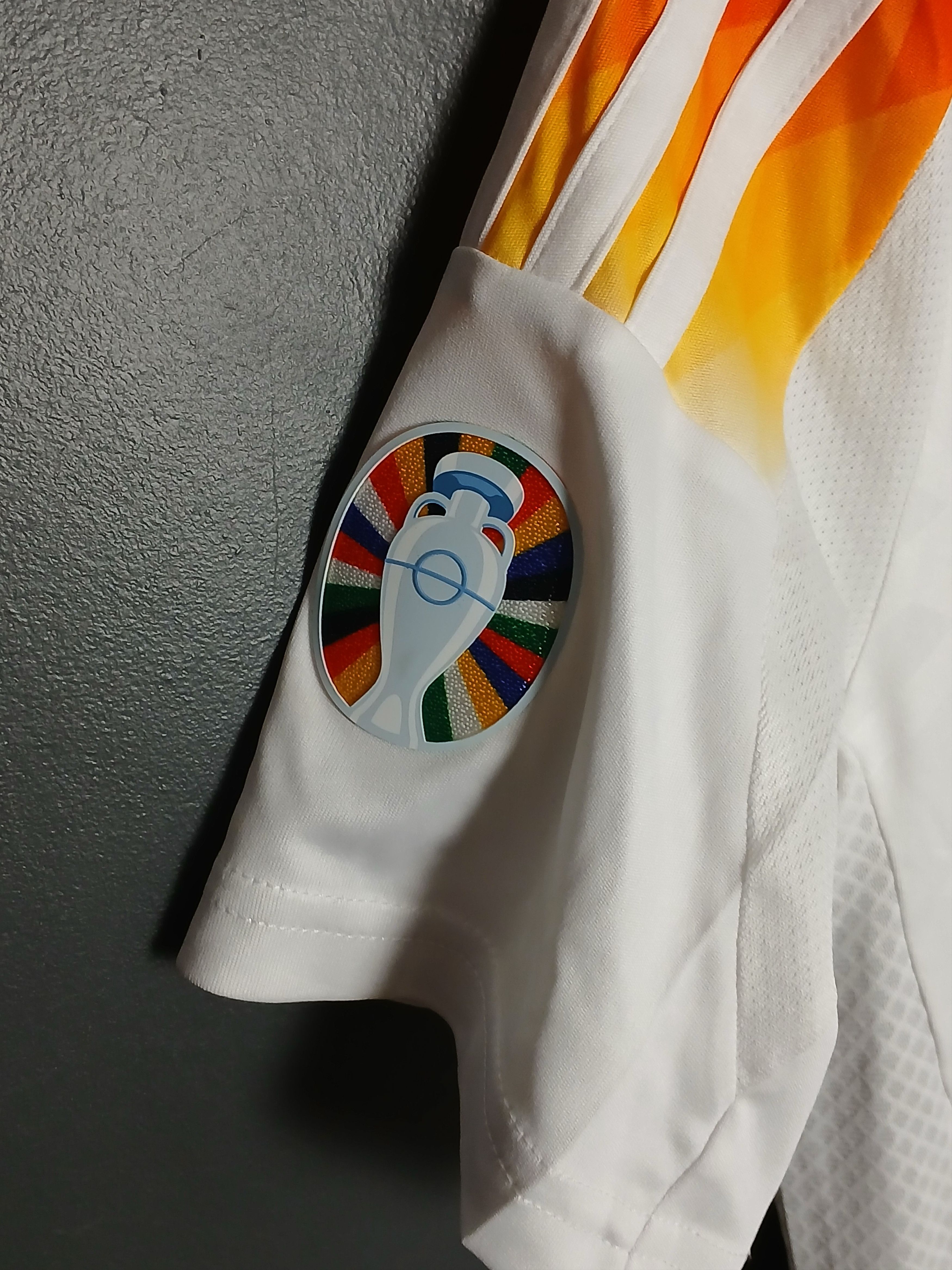 Adidas KIDS Germany National Team 24/25 Home Football Jersey Size US S / EU 44-46 / 1 - 5 Thumbnail
