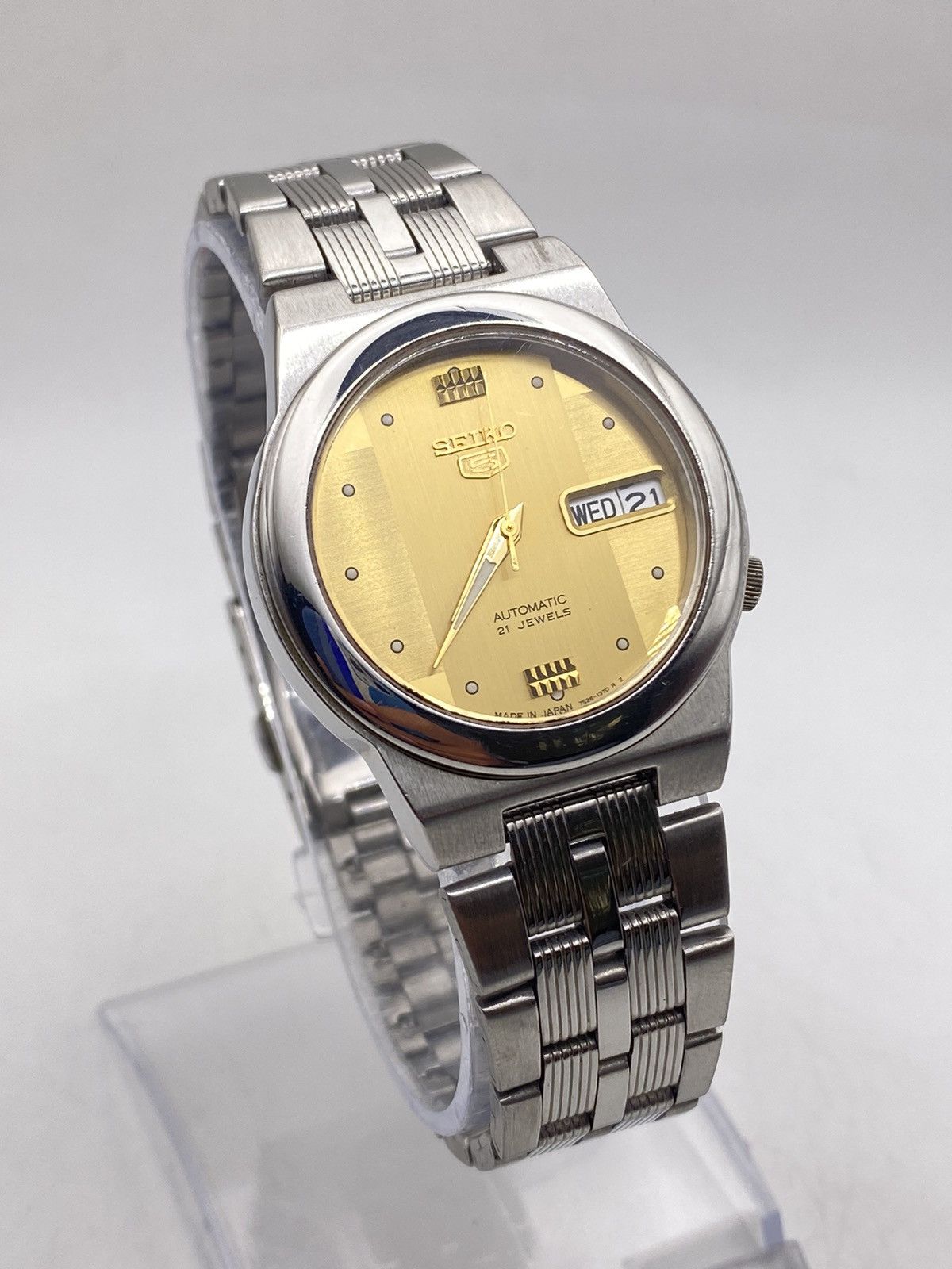 Seiko Seiko 5 Automatic 7S26 Vintage Wristwatch Size 34 - 2 Thumbnail
