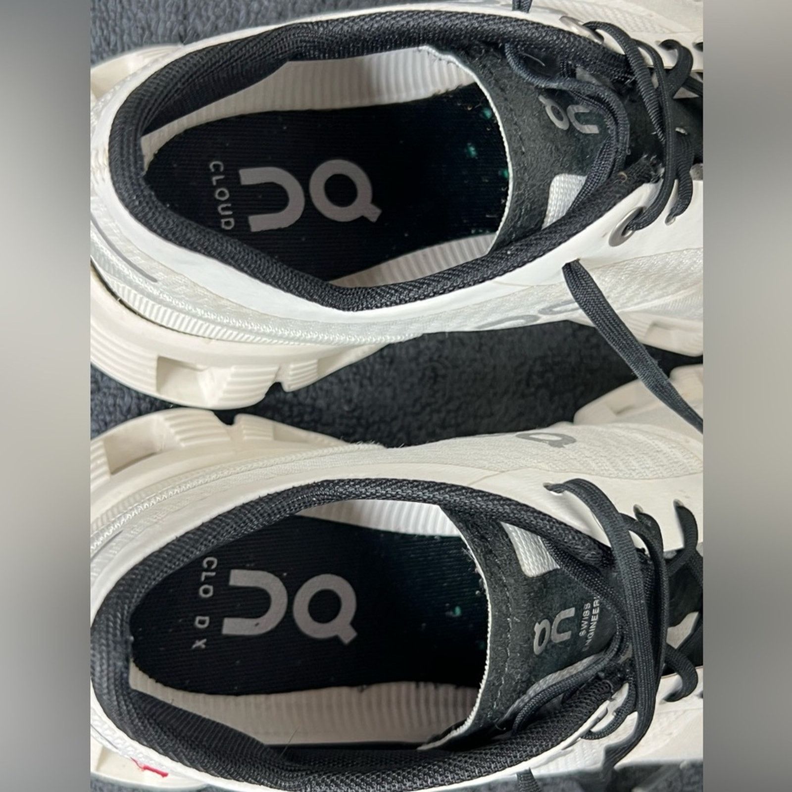 On On Cloud X Womens Running Shoes White/Black SIZE 6.5 EUC Size US 6.5 / IT 36.5 - 10 Thumbnail
