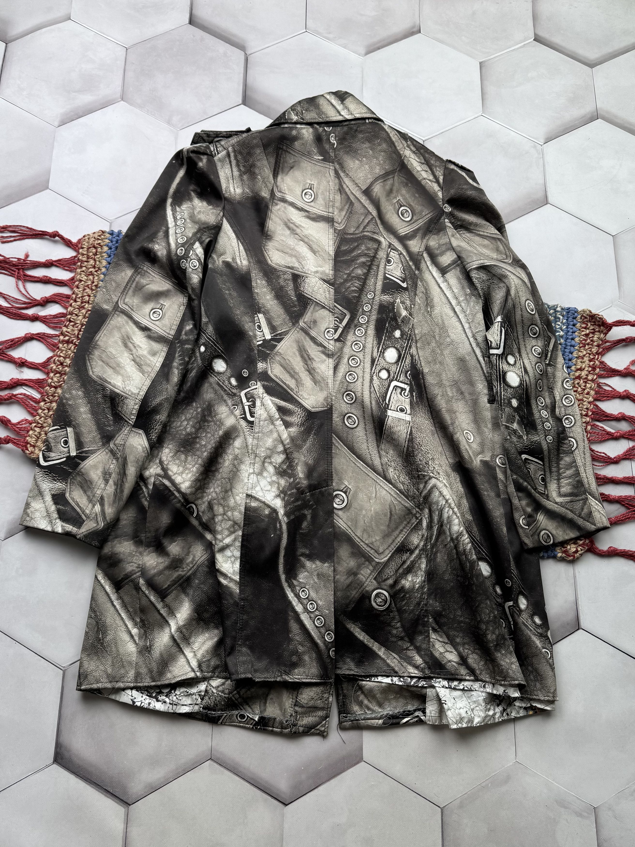 Vintage Vintage Printed Coat Size L / US 10 / IT 46 - 11 Thumbnail