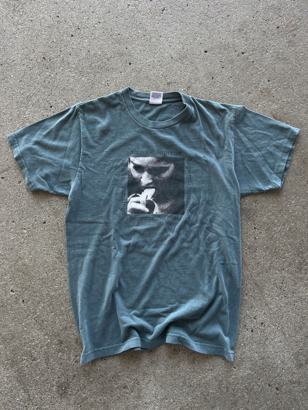 Supreme Supreme Banana Tee FW15 Rare Size US M / EU 48-50 / 2 - 2 Thumbnail