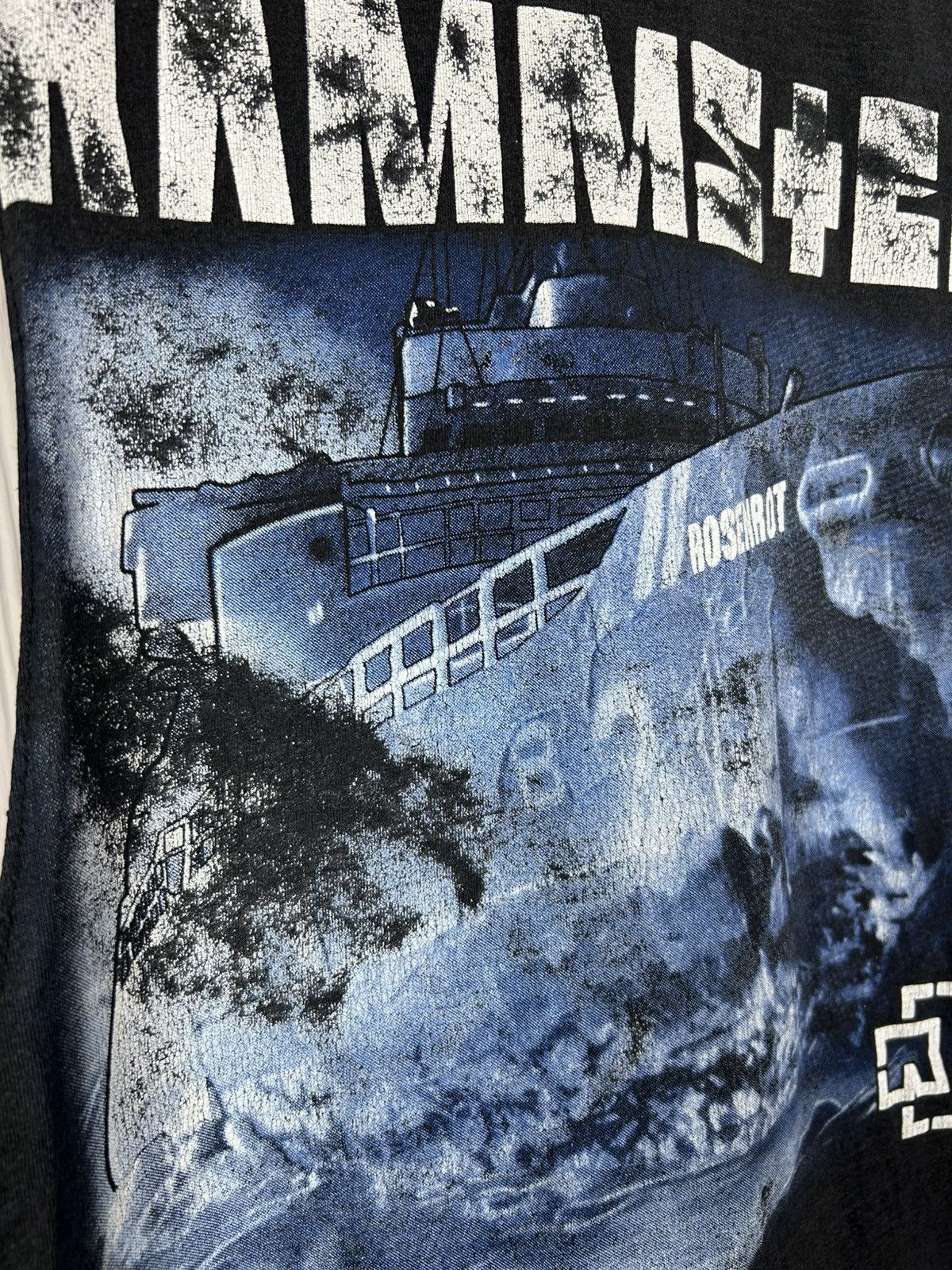 Band Tees Vintage Rammstein Rosenrot Album T-Shirt Tank Top Size M Size US M / EU 48-50 / 2 - 6 Thumbnail