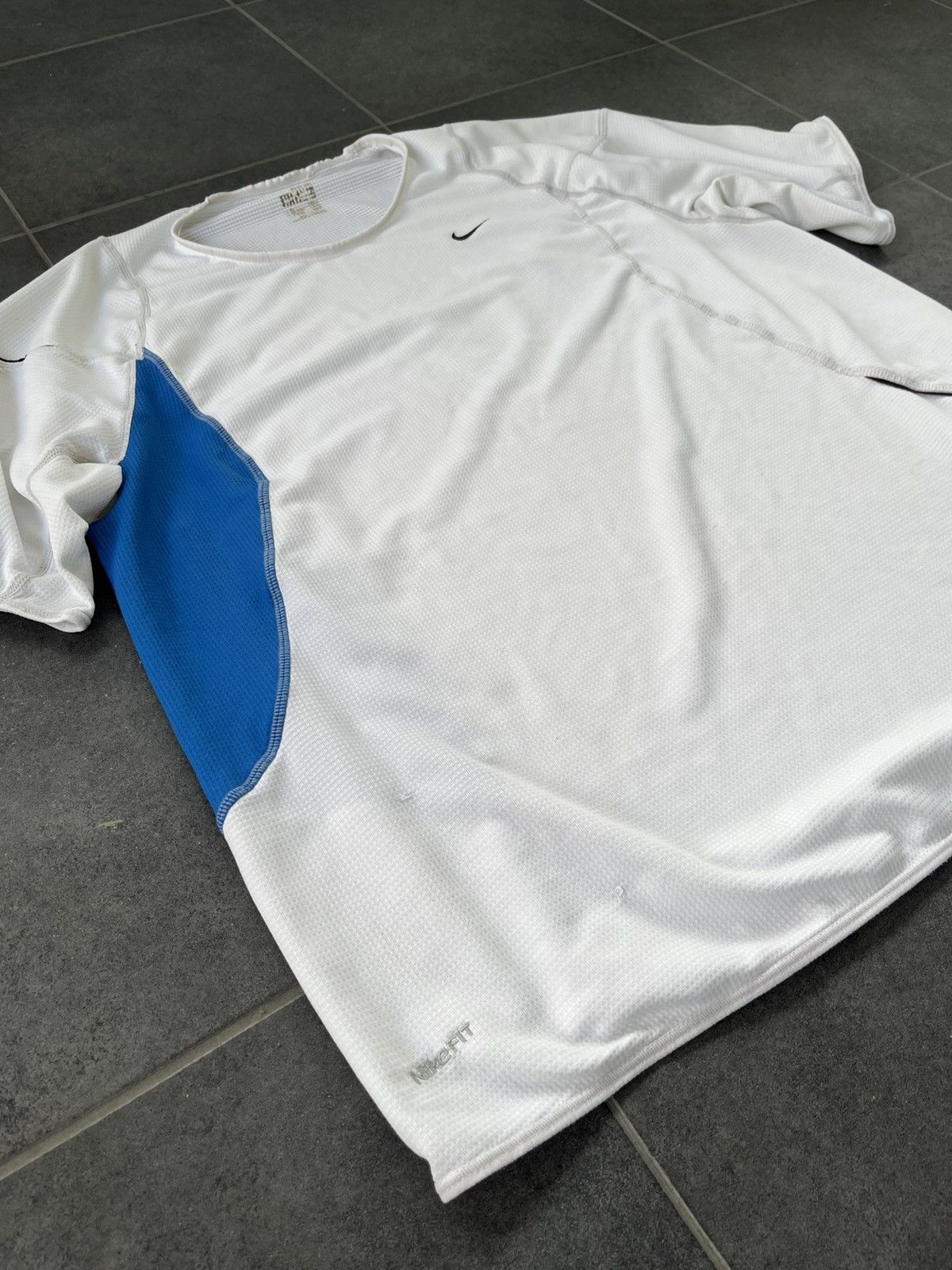 Nike T-shirt Nike oversize boxy vintage retro 90s y2k Size US XL / EU 56 / 4 - 5 Thumbnail