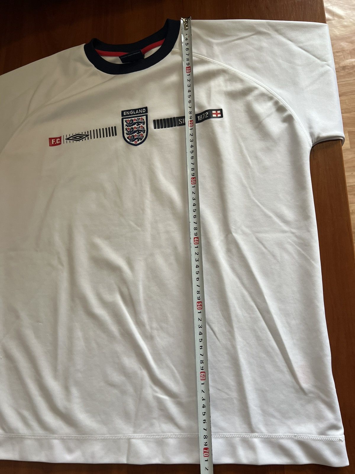 Umbro 2000/01 ENGLAND NATIONAL TRAIN SOCCER JERSEY FOOTBALL SHIRT Size US L / EU 52-54 / 3 - 18 Thumbnail